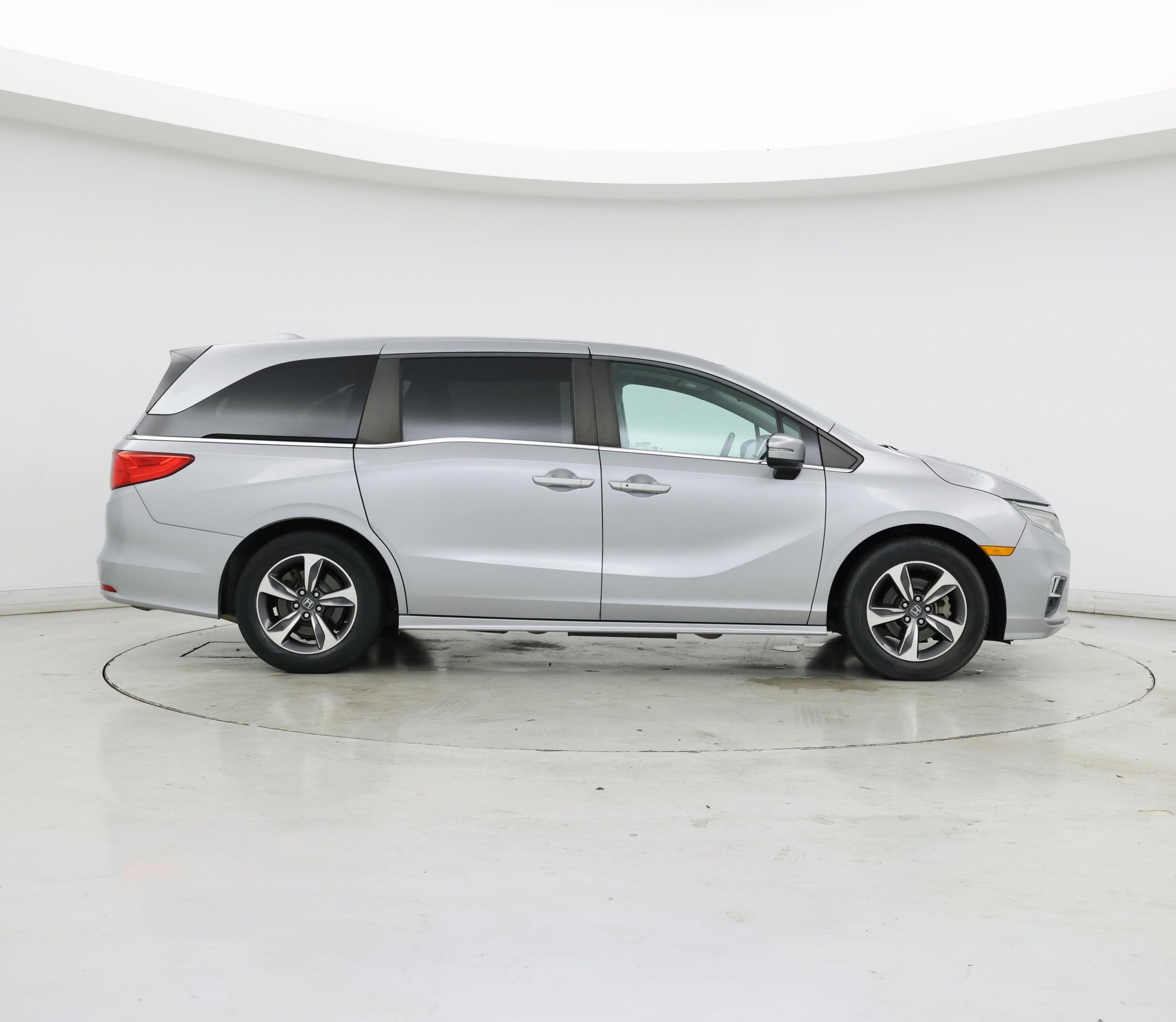 Thumbnail: 2018 Honda Odyssey - 7