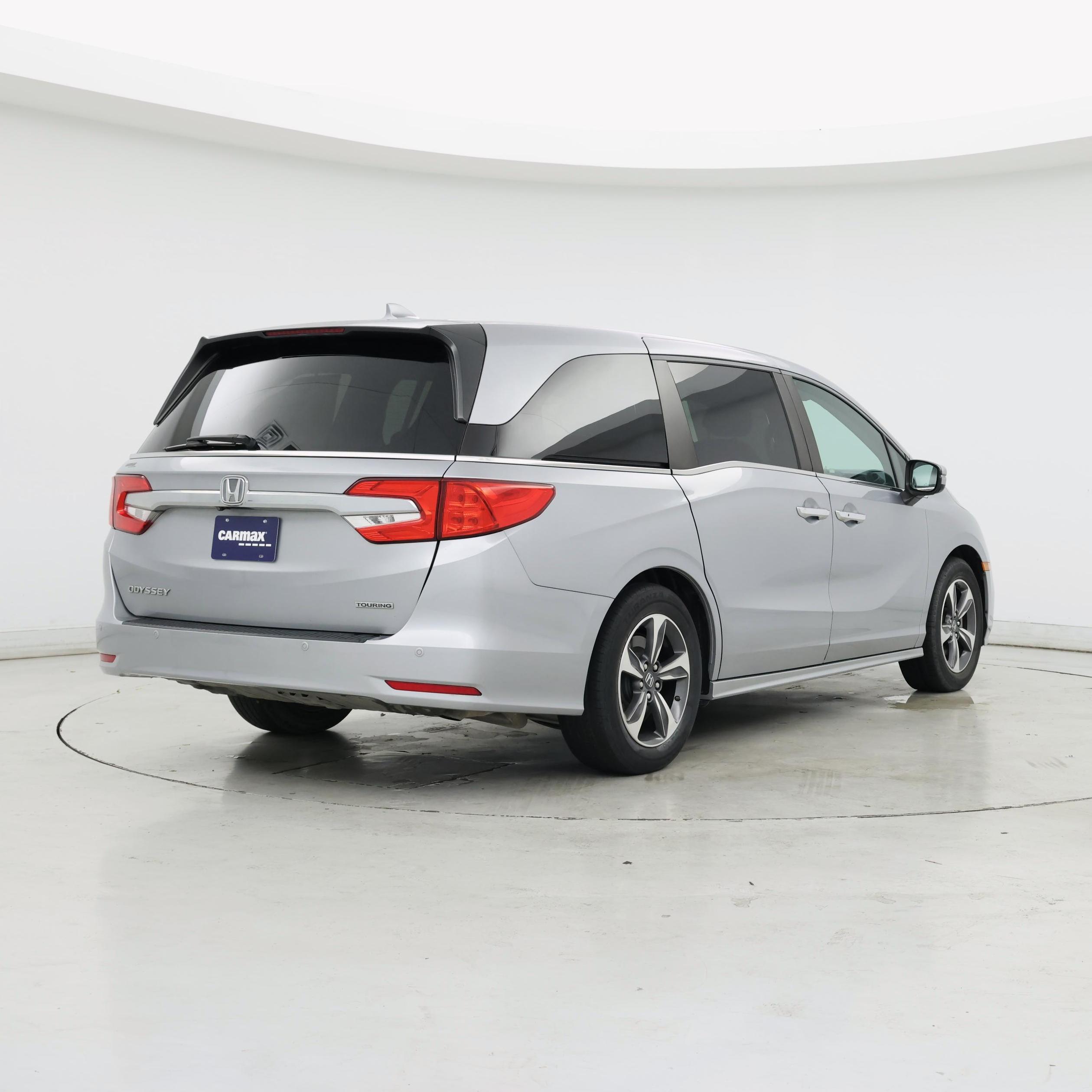 Thumbnail: 2018 Honda Odyssey - 8