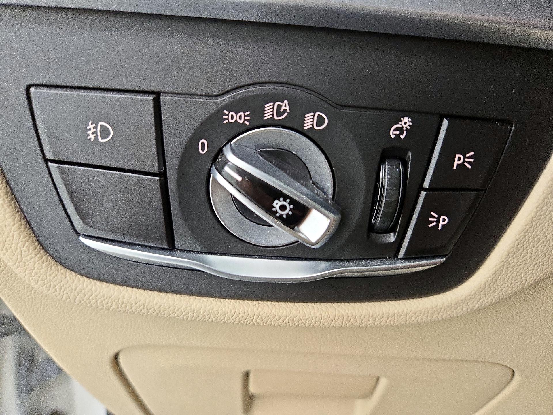 Thumbnail: 2019 BMW X3 - 13