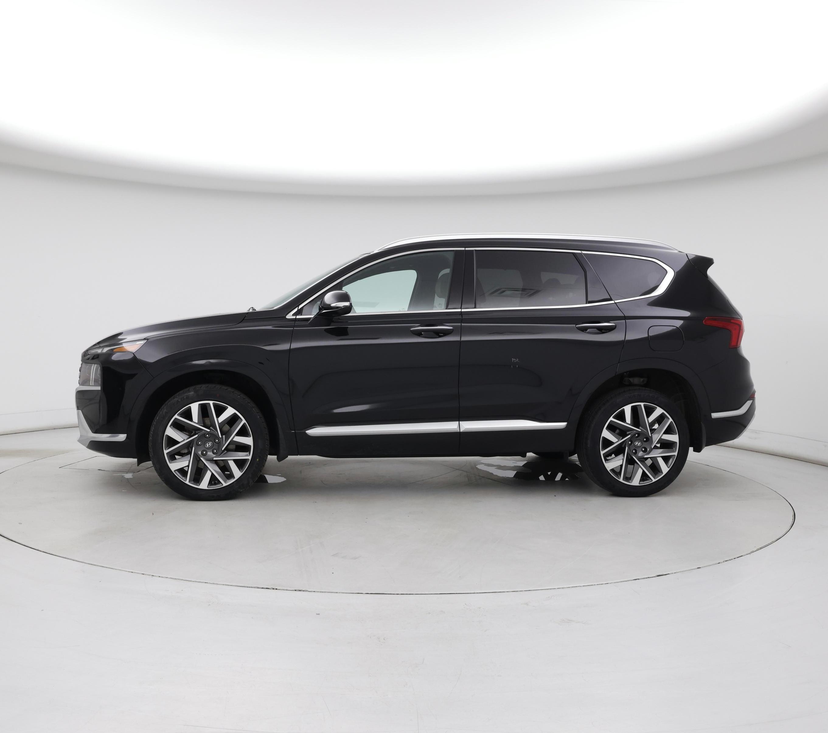 Thumbnail: 2023 Hyundai Santa Fe - 3