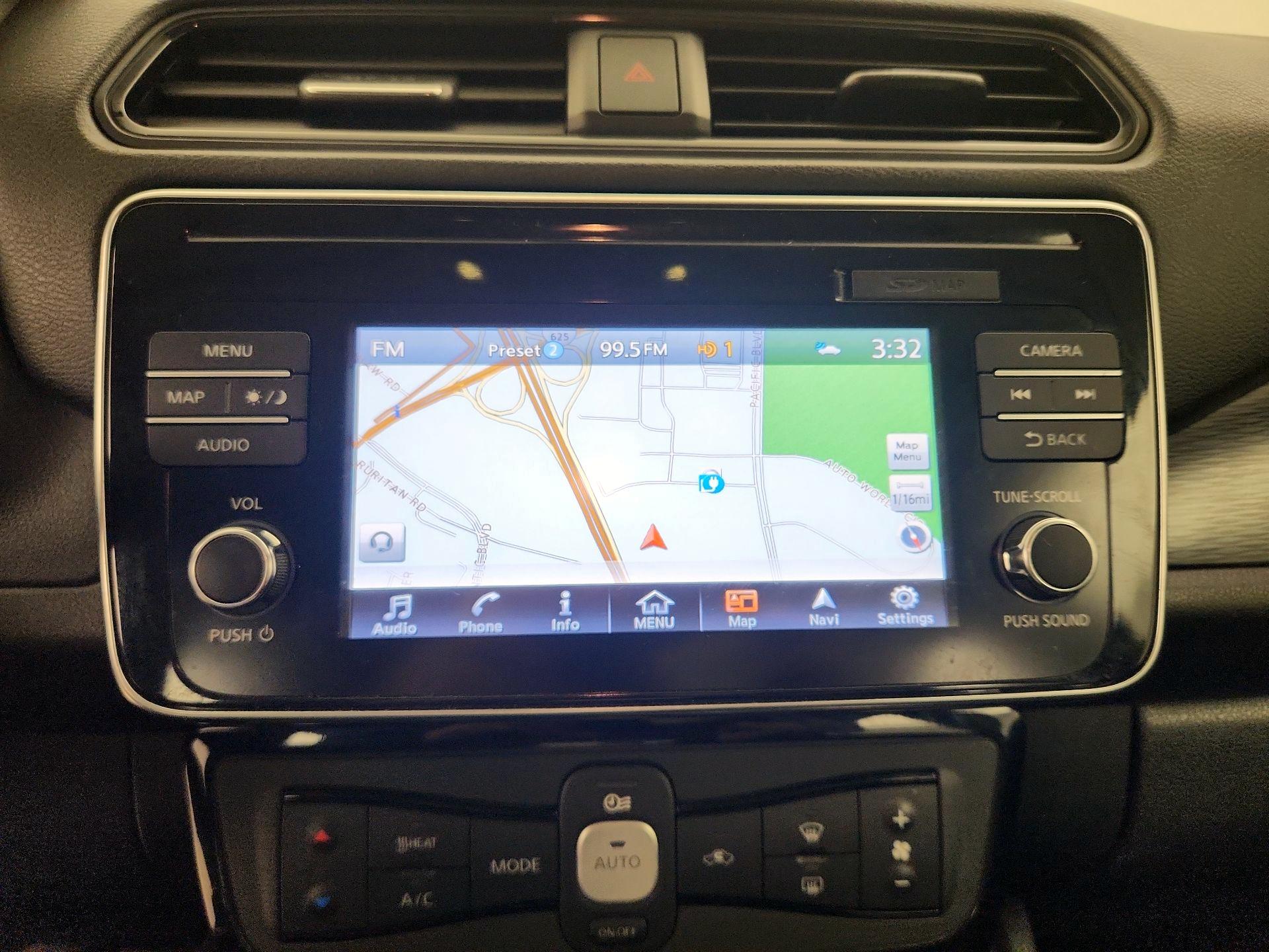 Thumbnail: 2019 Nissan Leaf - 14