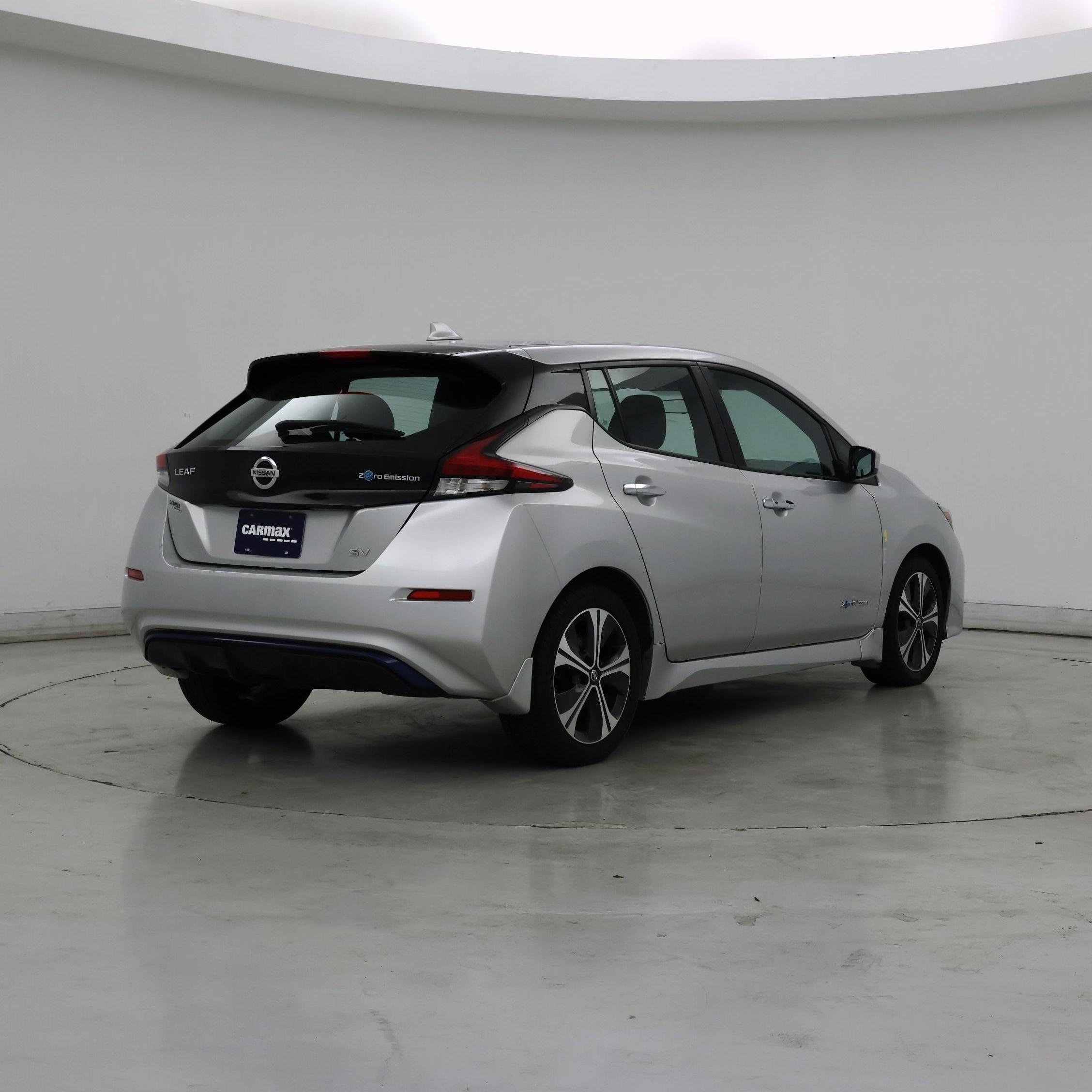 Thumbnail: 2019 Nissan Leaf - 8