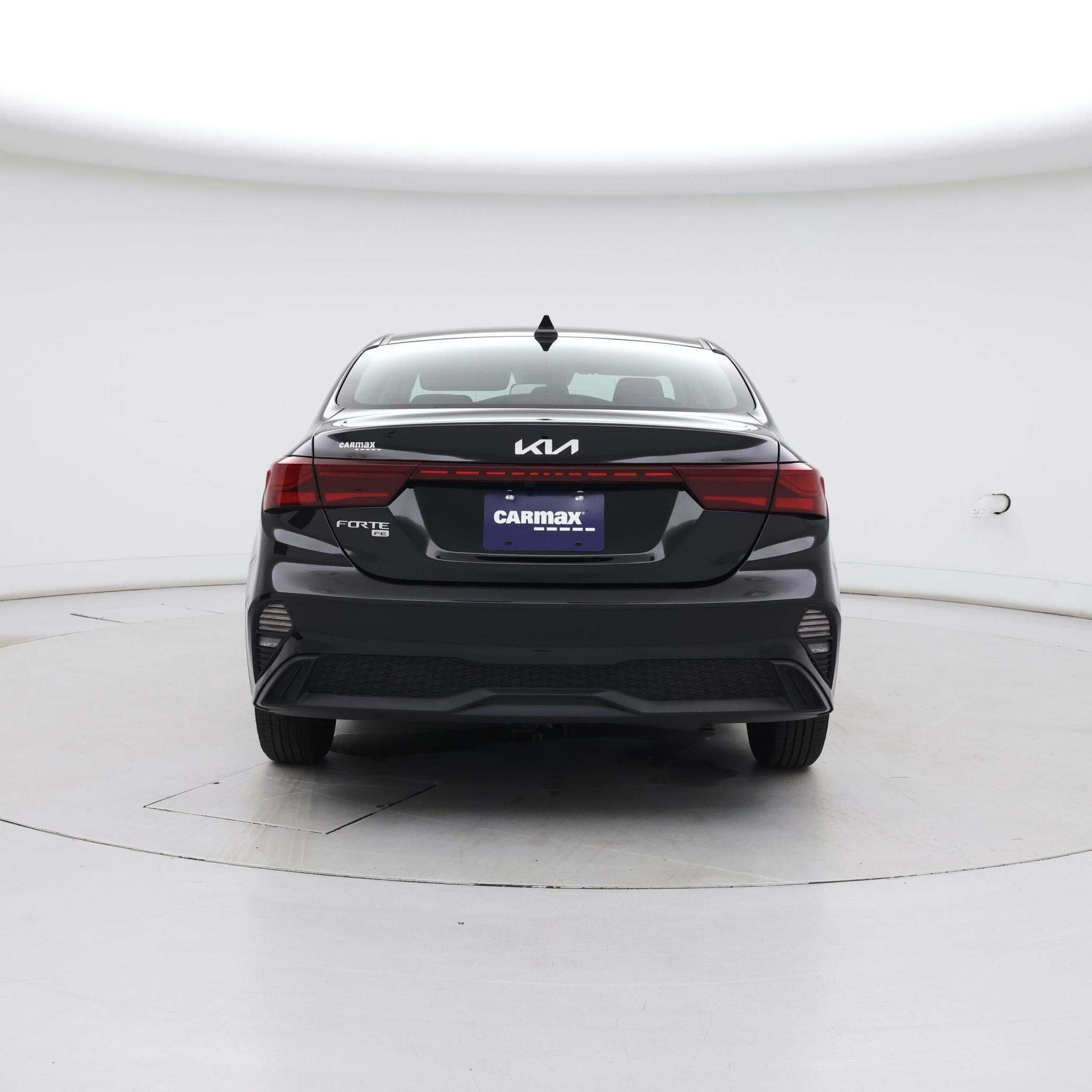 Thumbnail: 2024 Kia Forte - 6