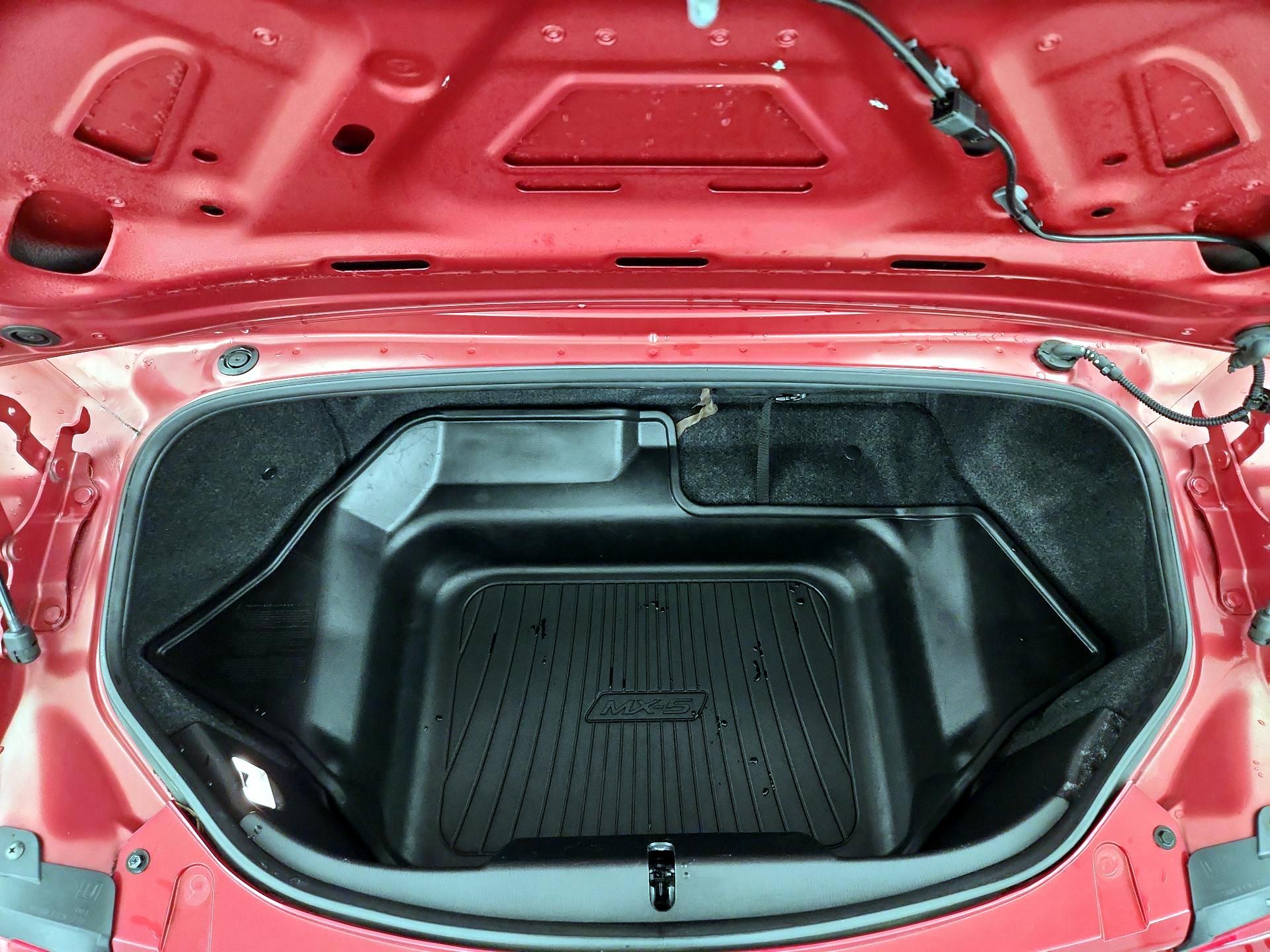Thumbnail: 2017 Mazda MX-5 Miata - 19