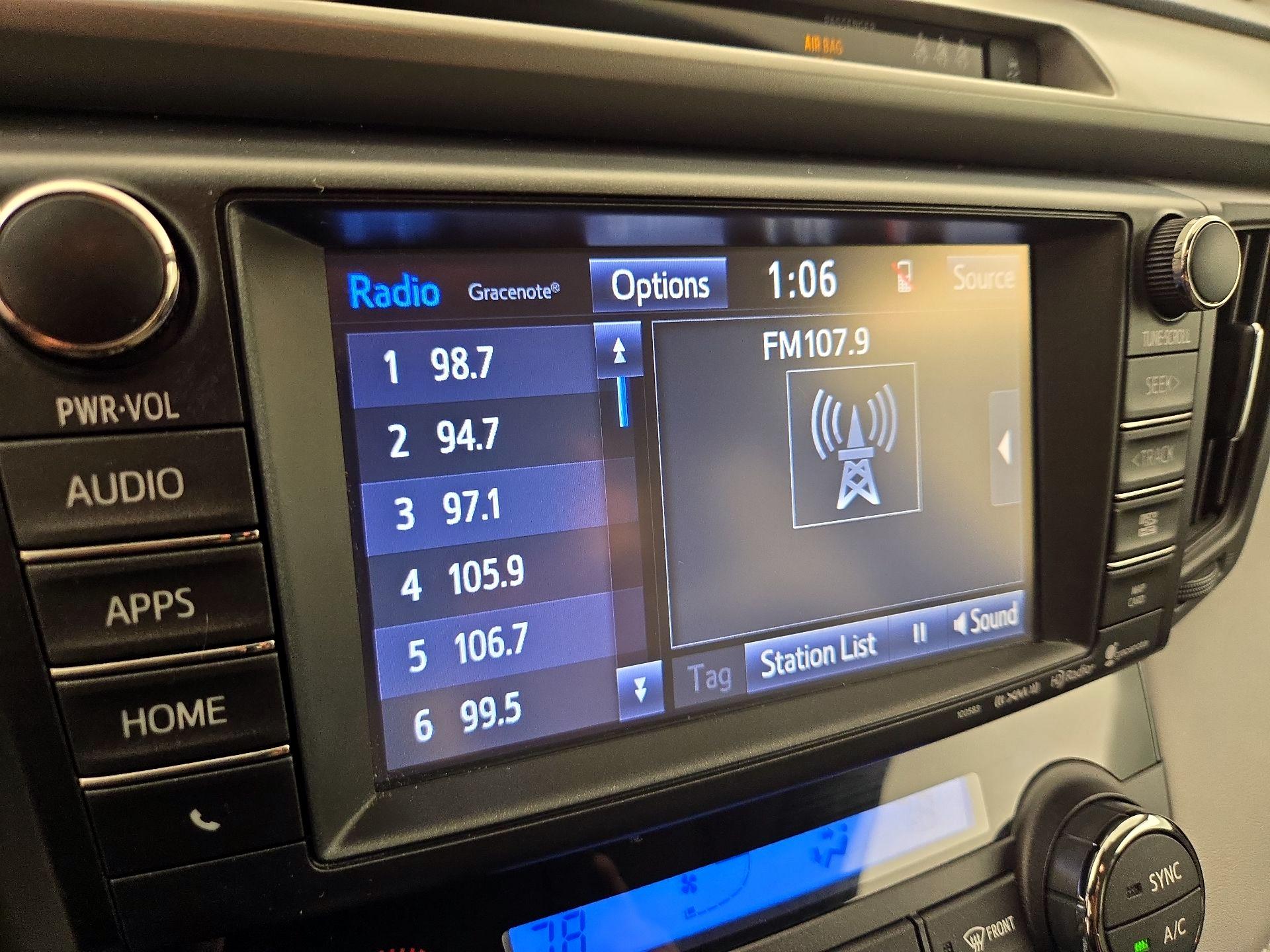 Thumbnail: 2017 Toyota RAV4 - 15