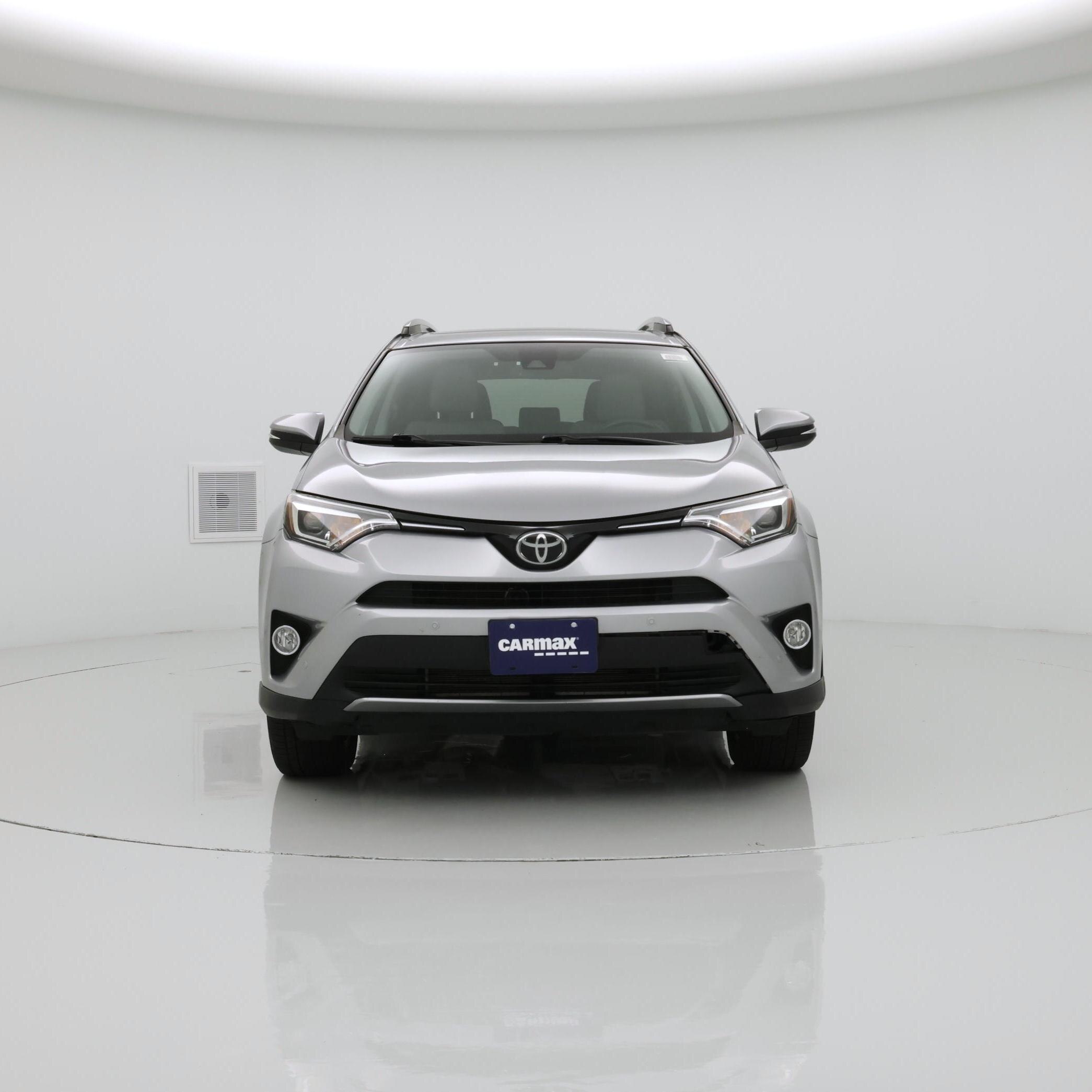 Thumbnail: 2017 Toyota RAV4 - 5