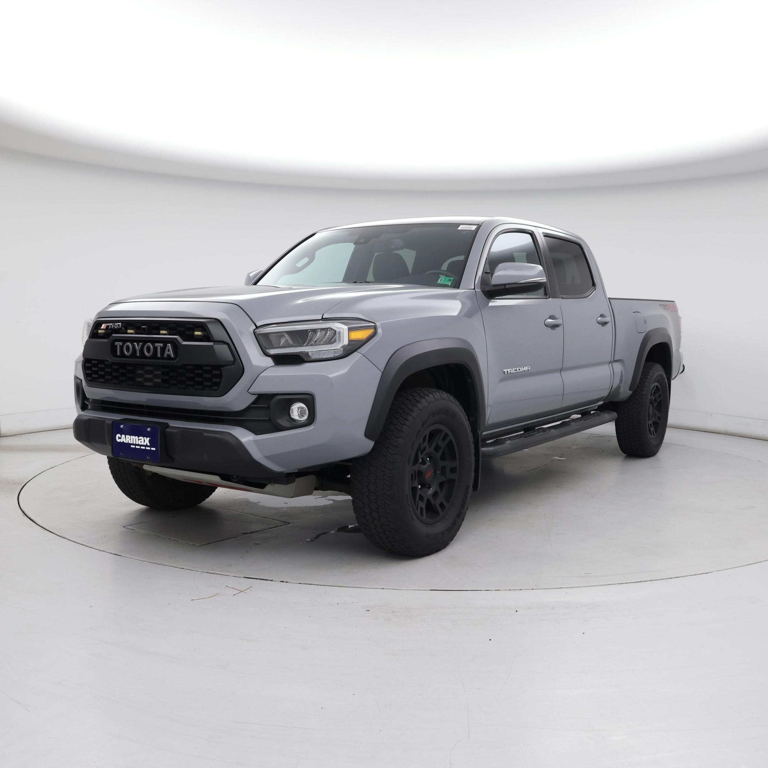 Thumbnail: 2020 Toyota Tacoma - 4
