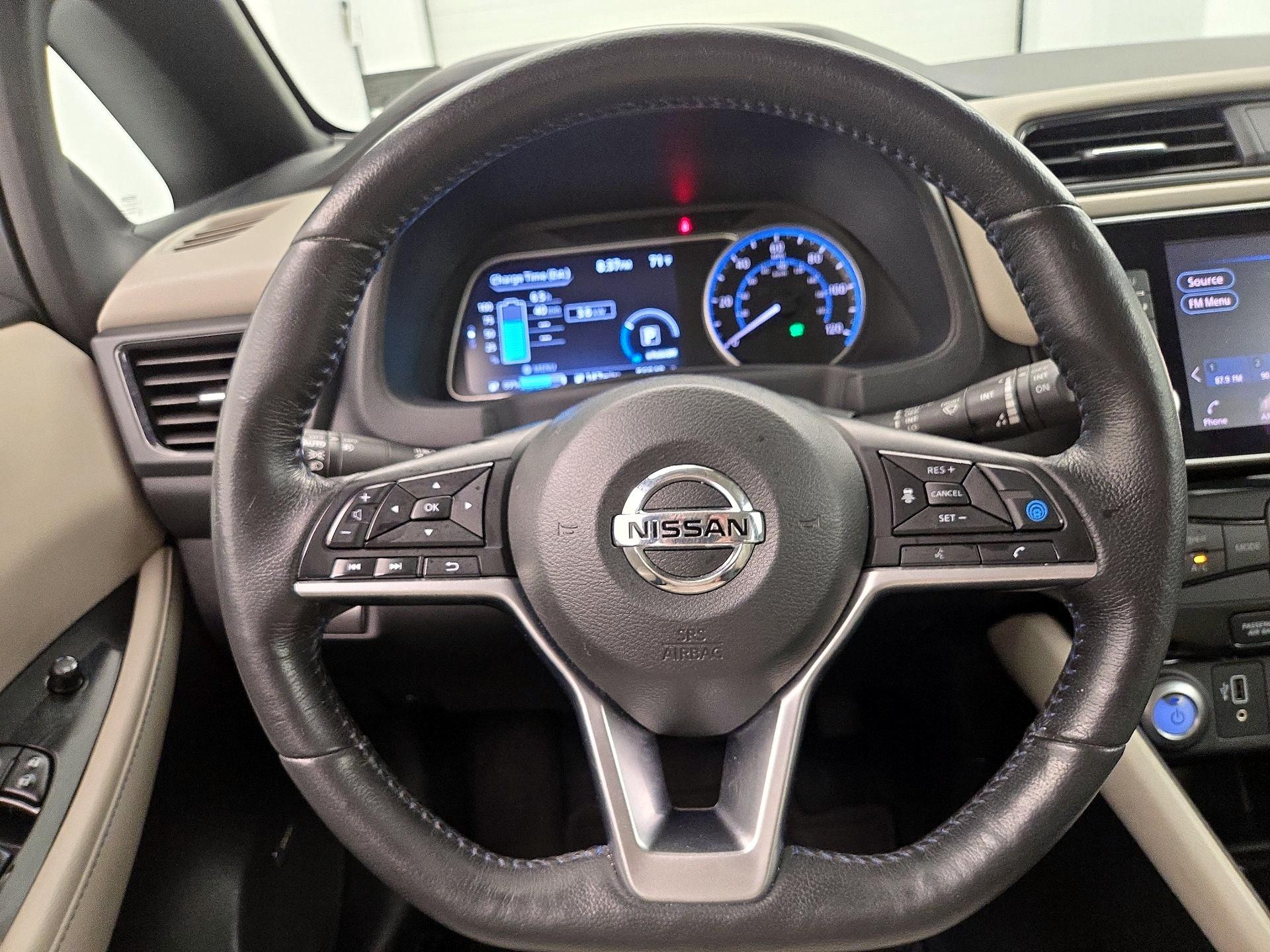 Thumbnail: 2019 Nissan Leaf - 10