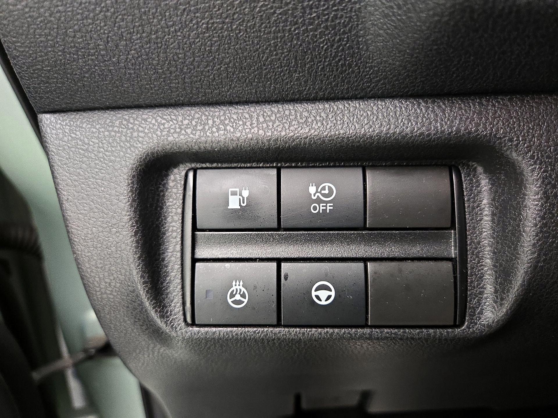 Thumbnail: 2019 Nissan Leaf - 13