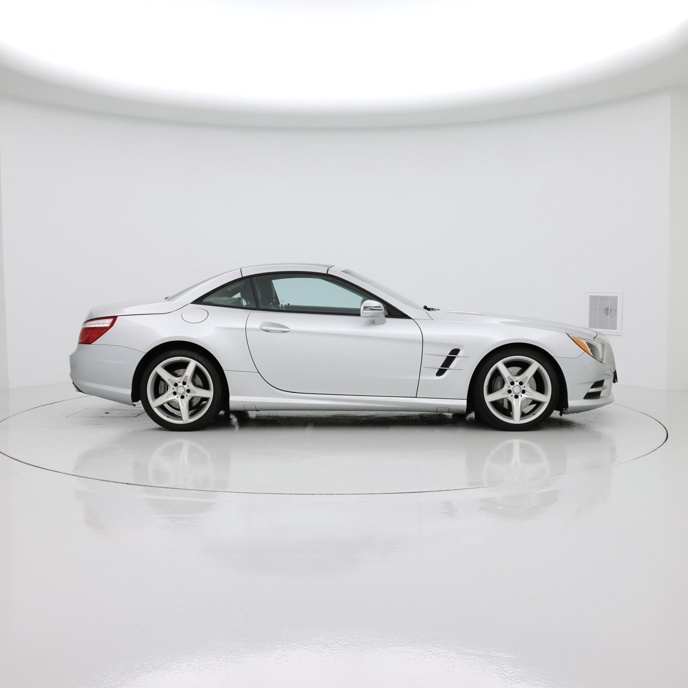 Thumbnail: 2016 Mercedes-Benz SL-Class - 7