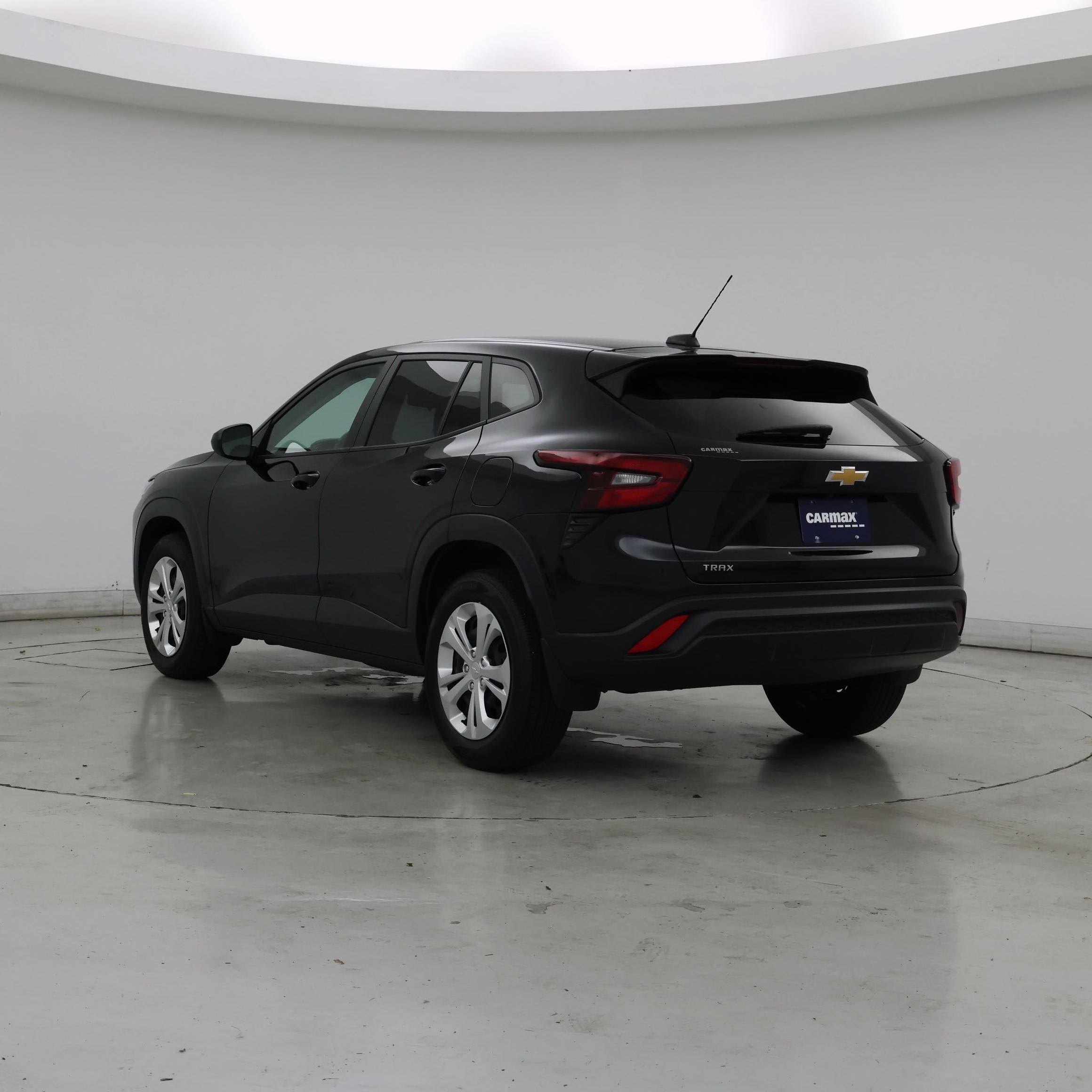 Thumbnail: 2024 Chevrolet Trax - 2
