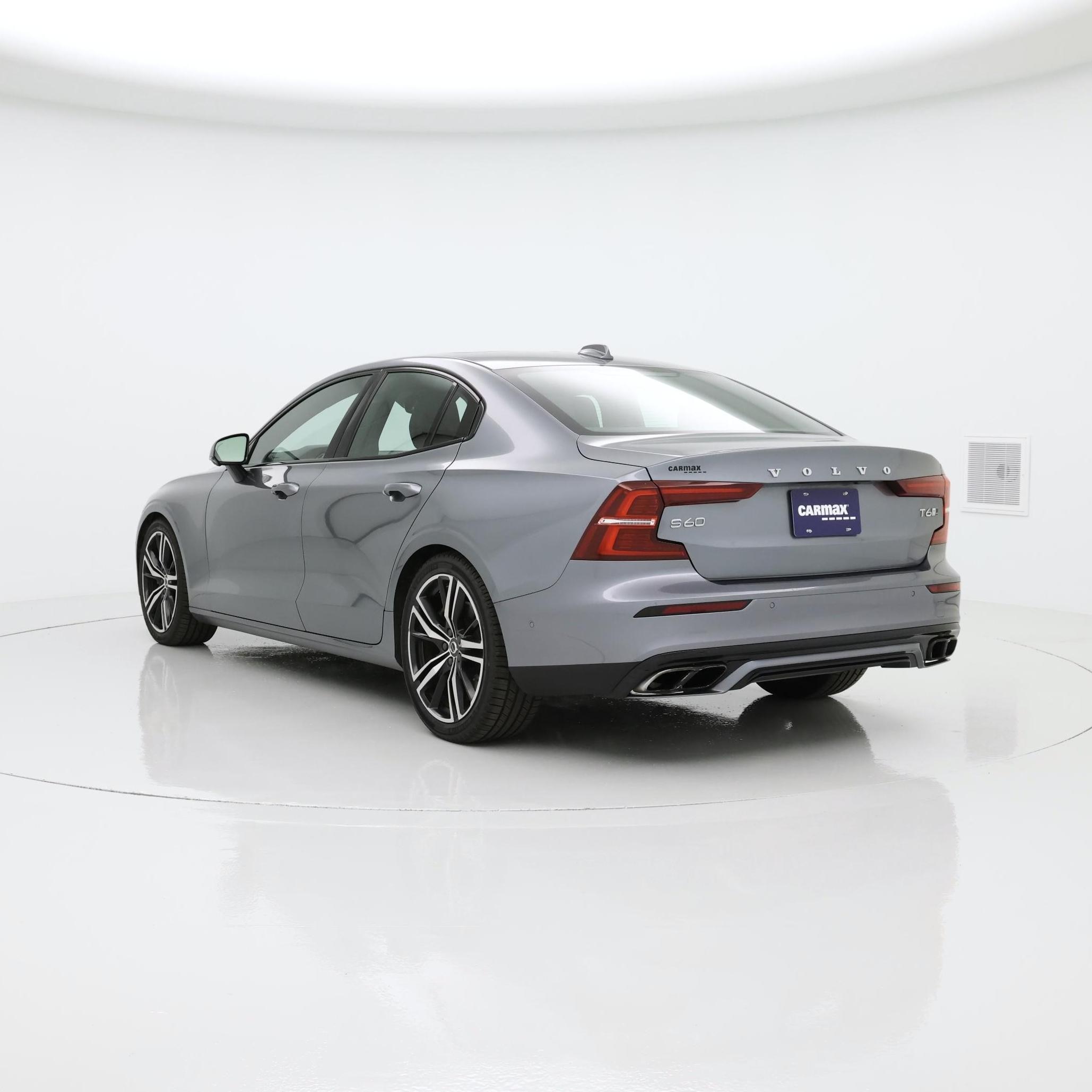 Thumbnail: 2019 Volvo S60 - 2