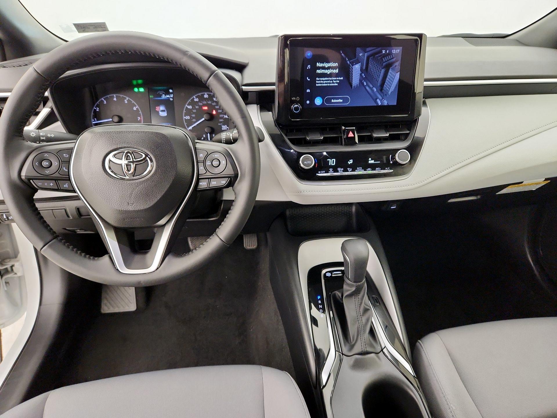 Thumbnail: 2023 Toyota Corolla - 9