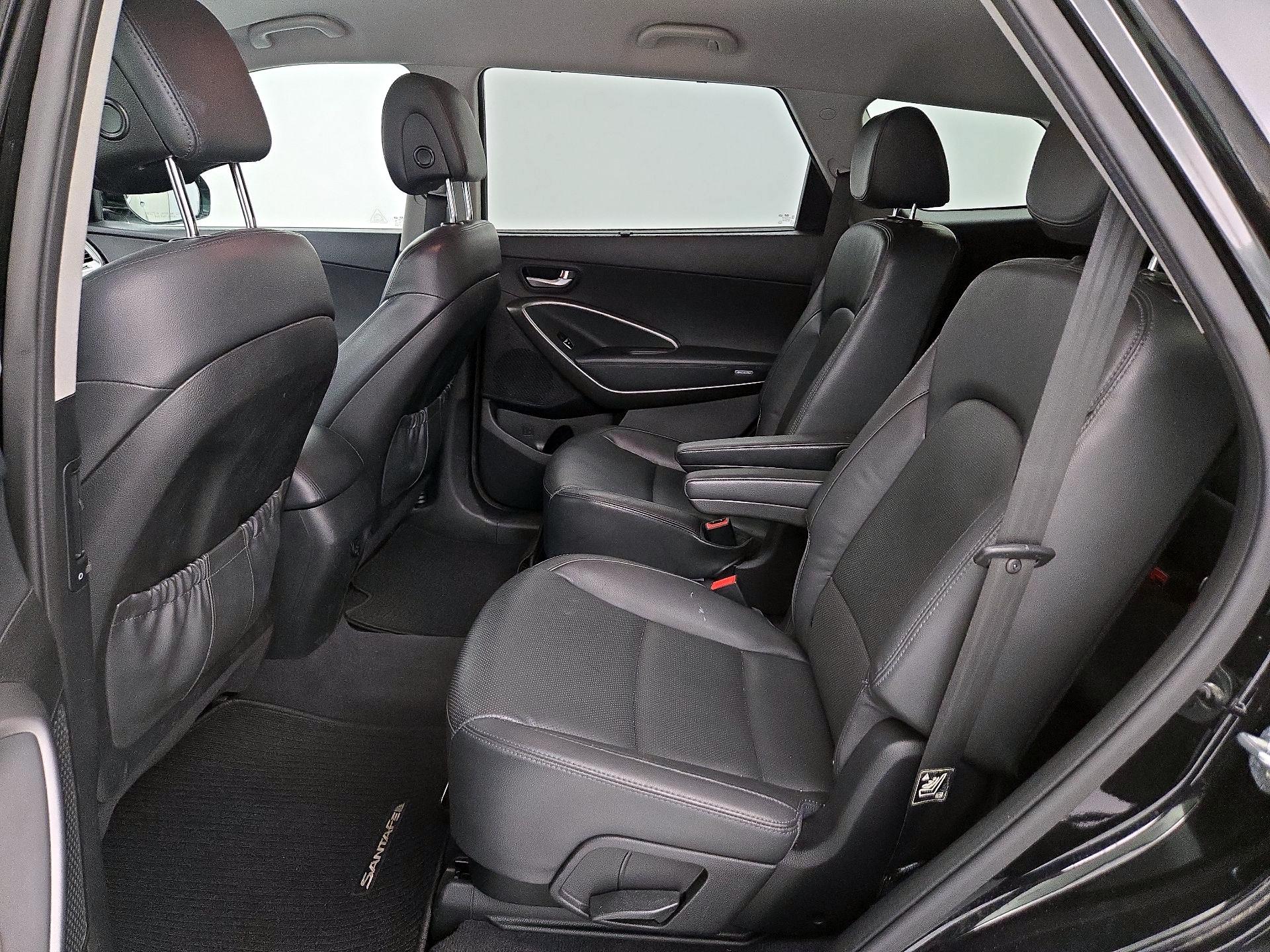 Thumbnail: 2015 Hyundai Santa Fe - 19