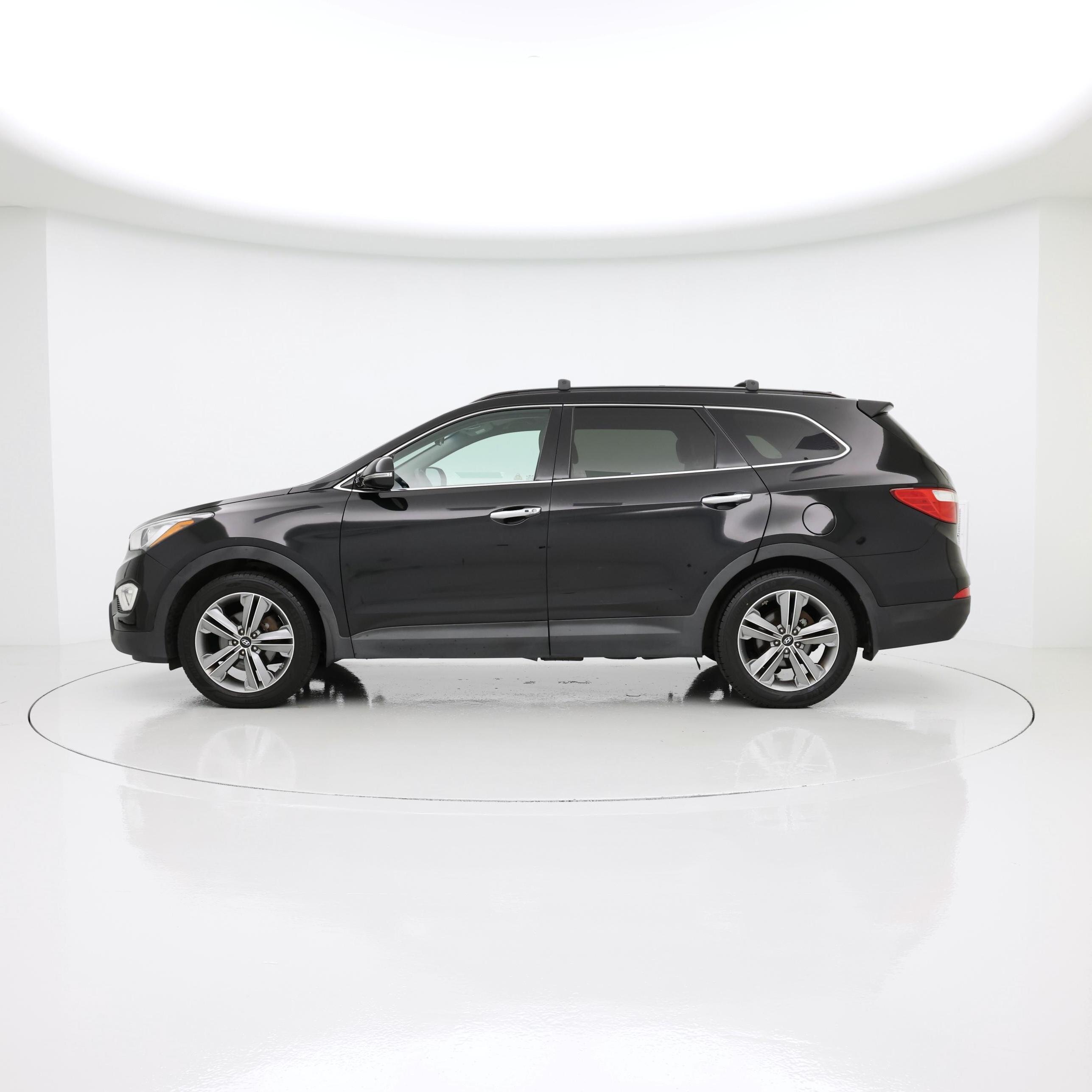 Thumbnail: 2015 Hyundai Santa Fe - 3