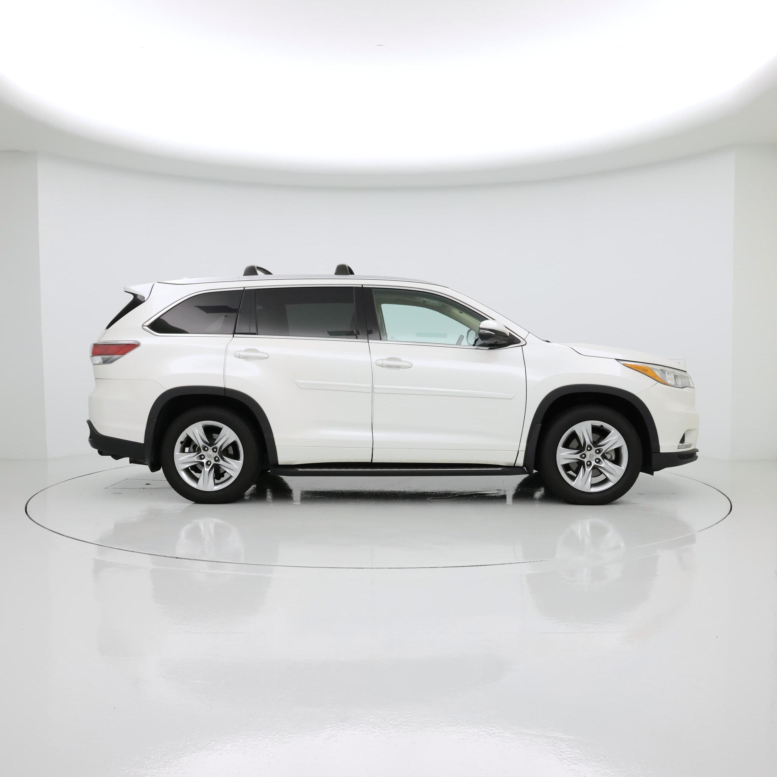 Thumbnail: 2014 Toyota Highlander - 7
