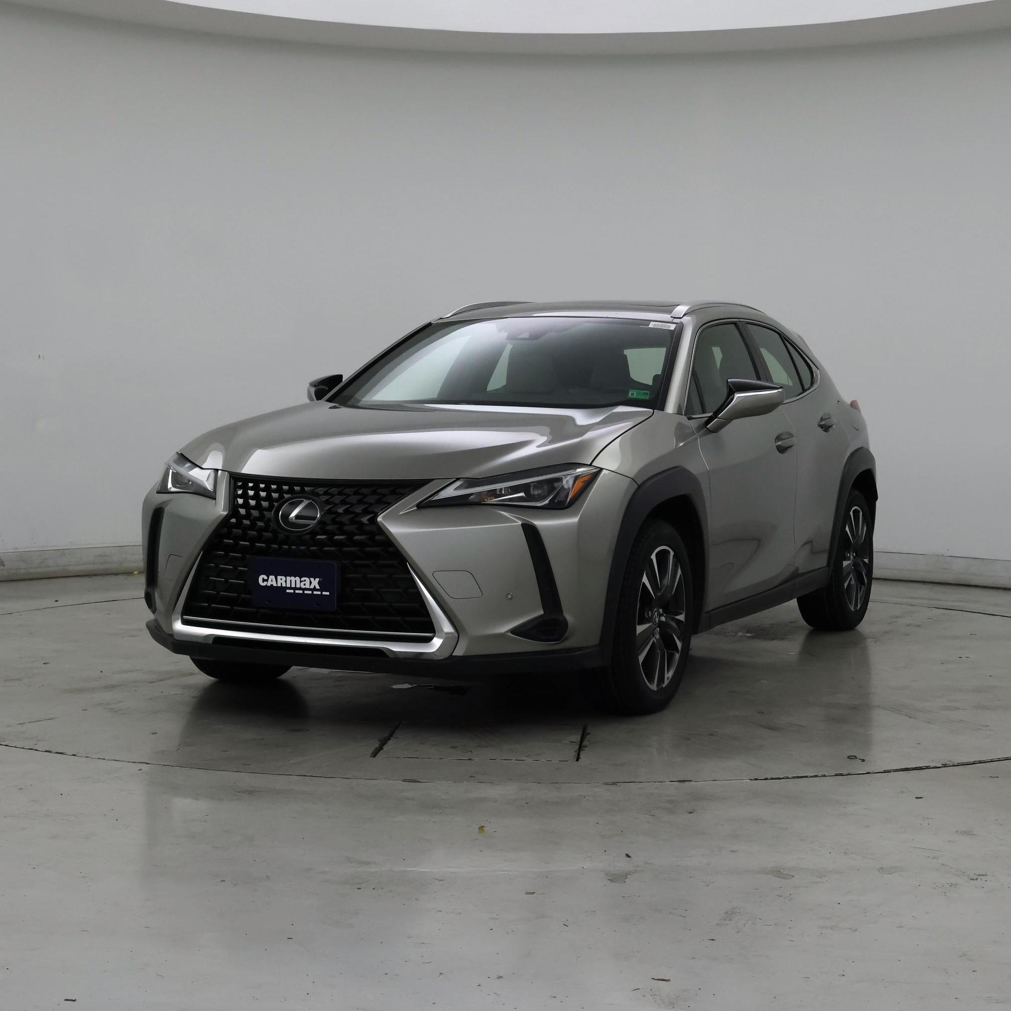 Thumbnail: 2020 Lexus UX - 4