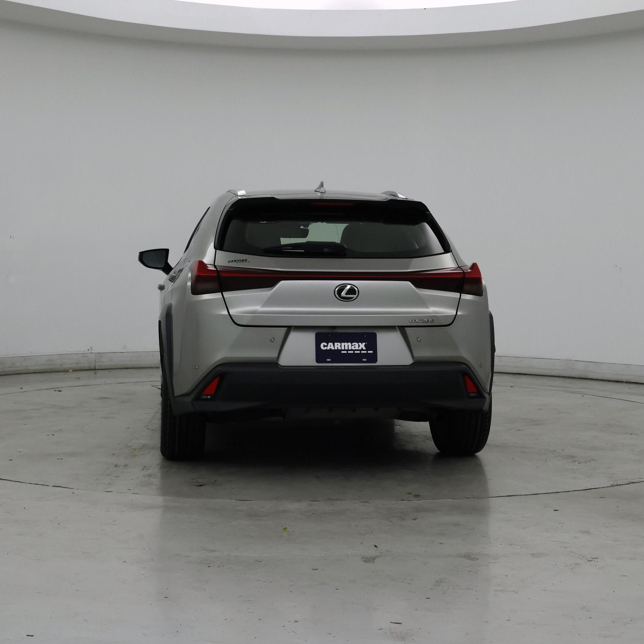 Thumbnail: 2020 Lexus UX - 6