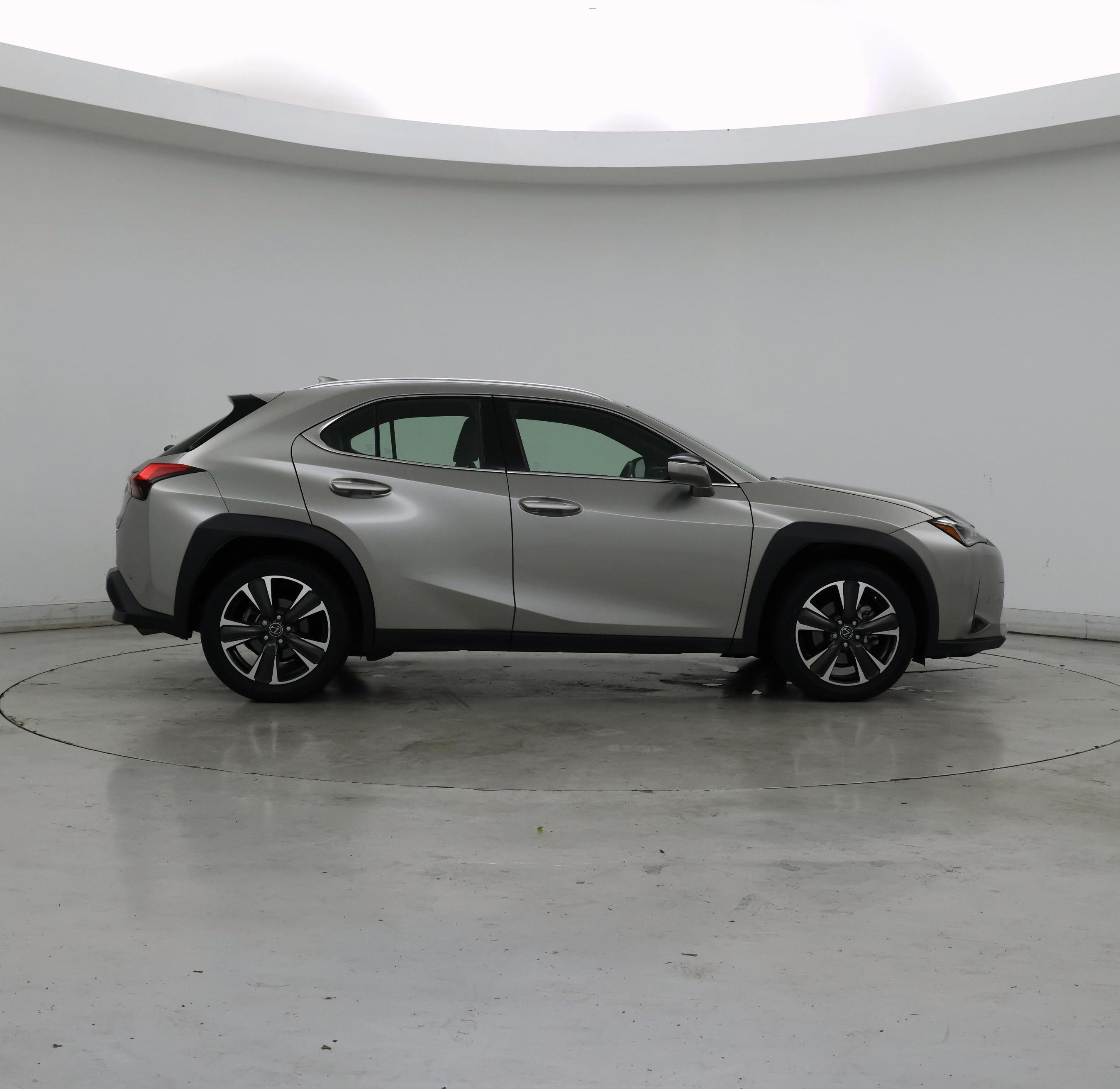 Thumbnail: 2020 Lexus UX - 7