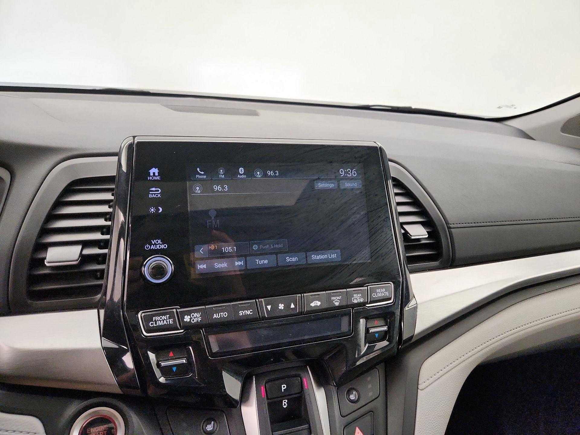 Thumbnail: 2021 Honda Odyssey - 15