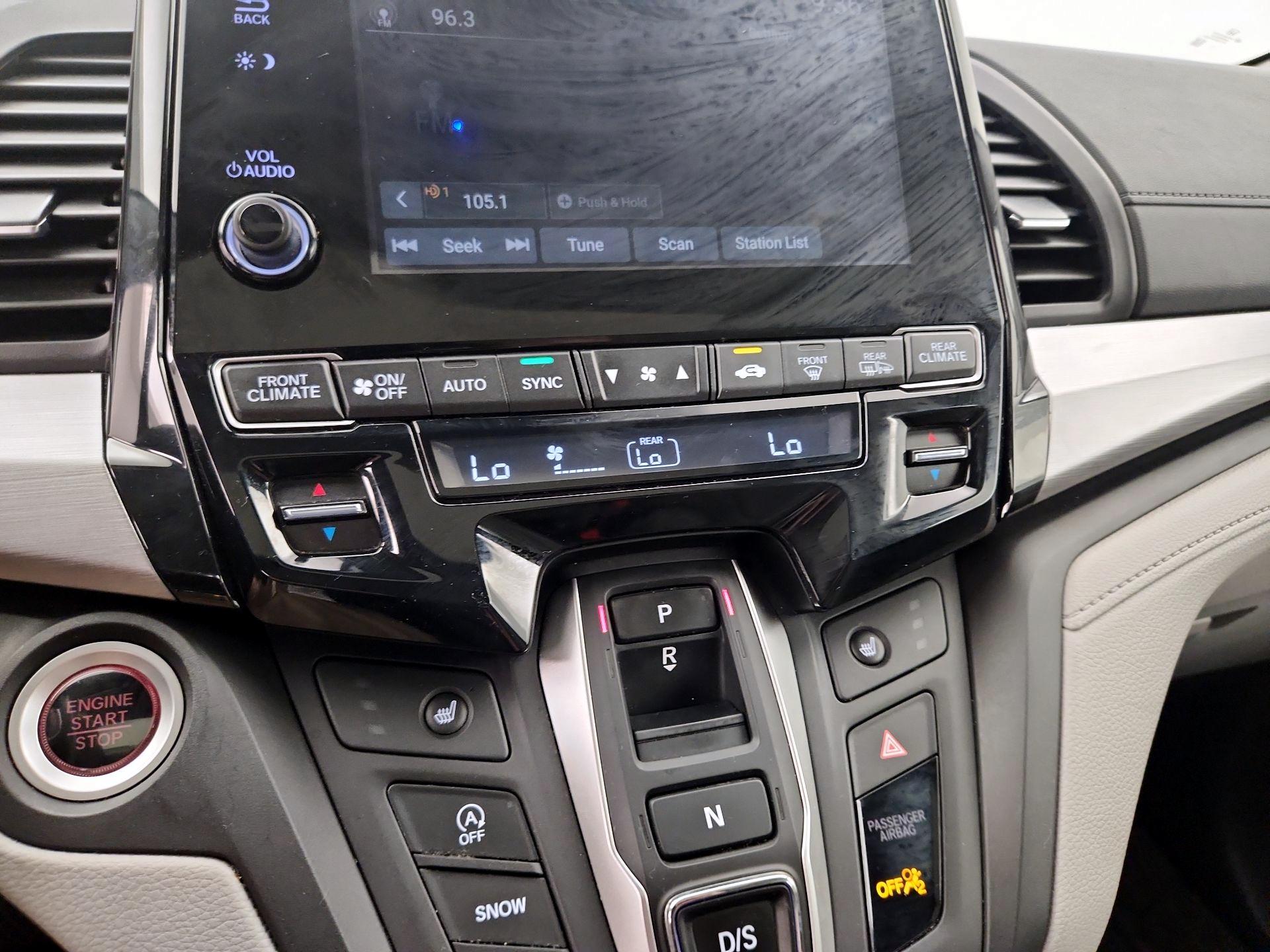 Thumbnail: 2021 Honda Odyssey - 16