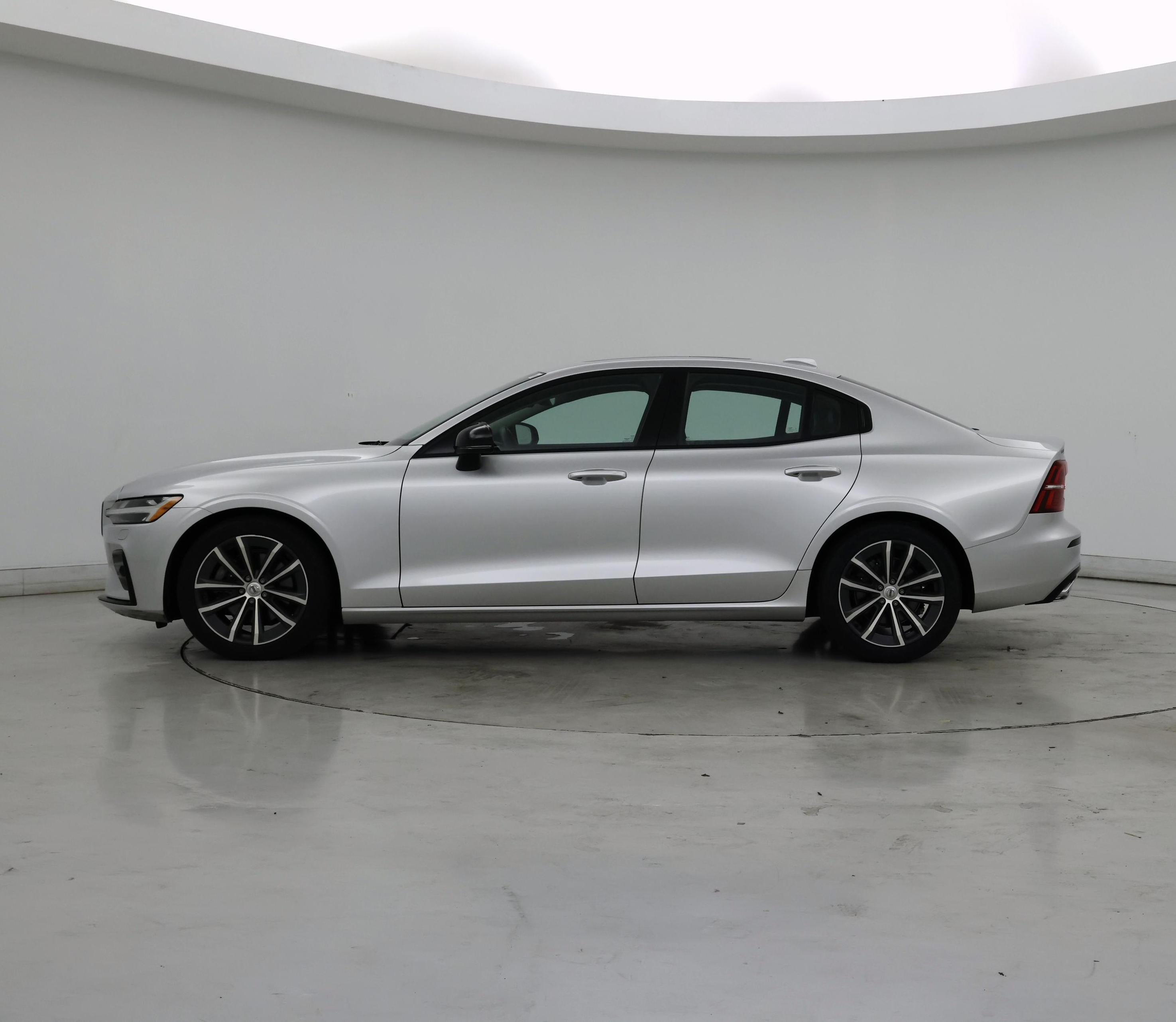 Thumbnail: 2022 Volvo S60 - 3