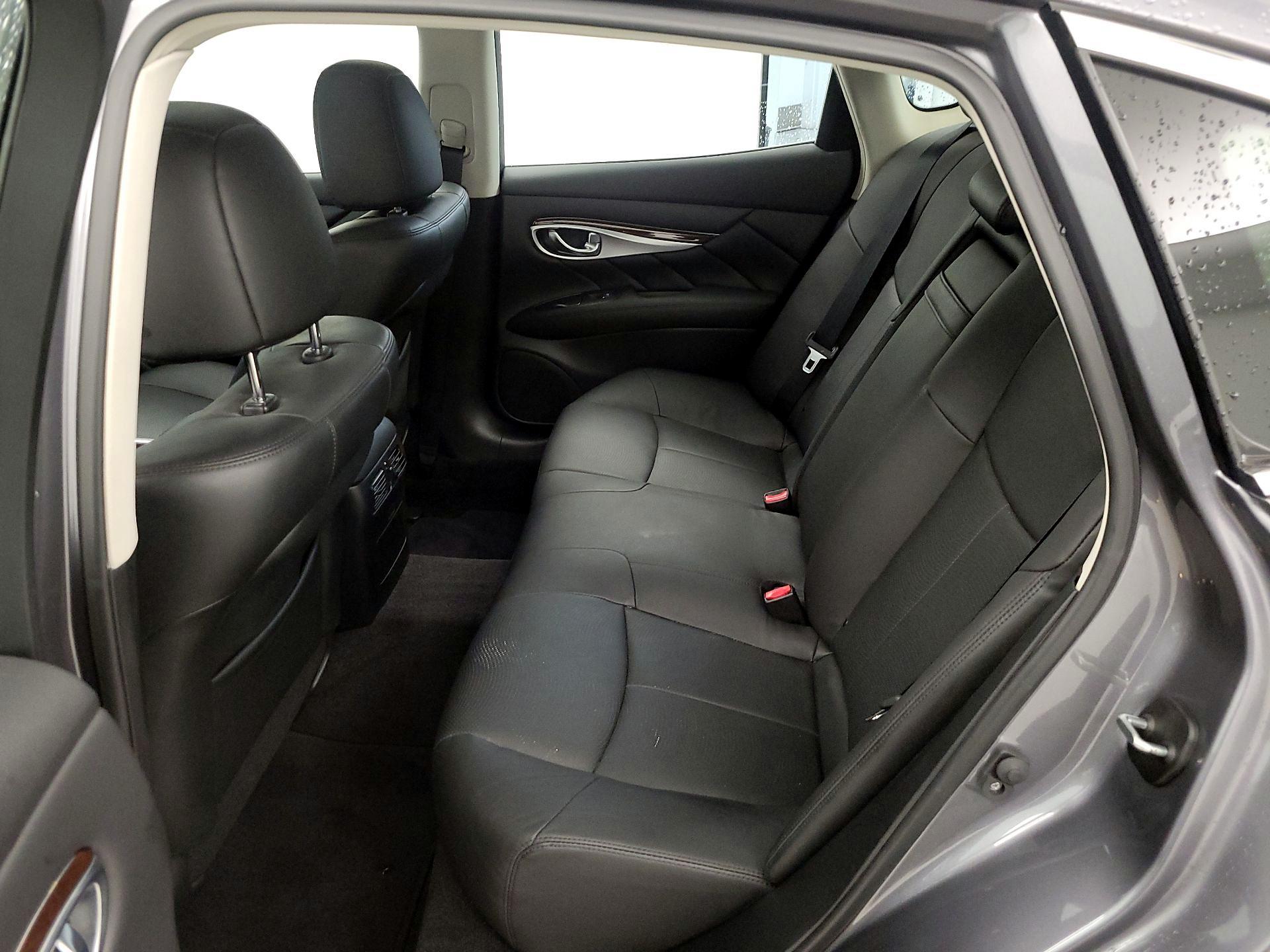 Thumbnail: 2019 INFINITI Q70 - 20