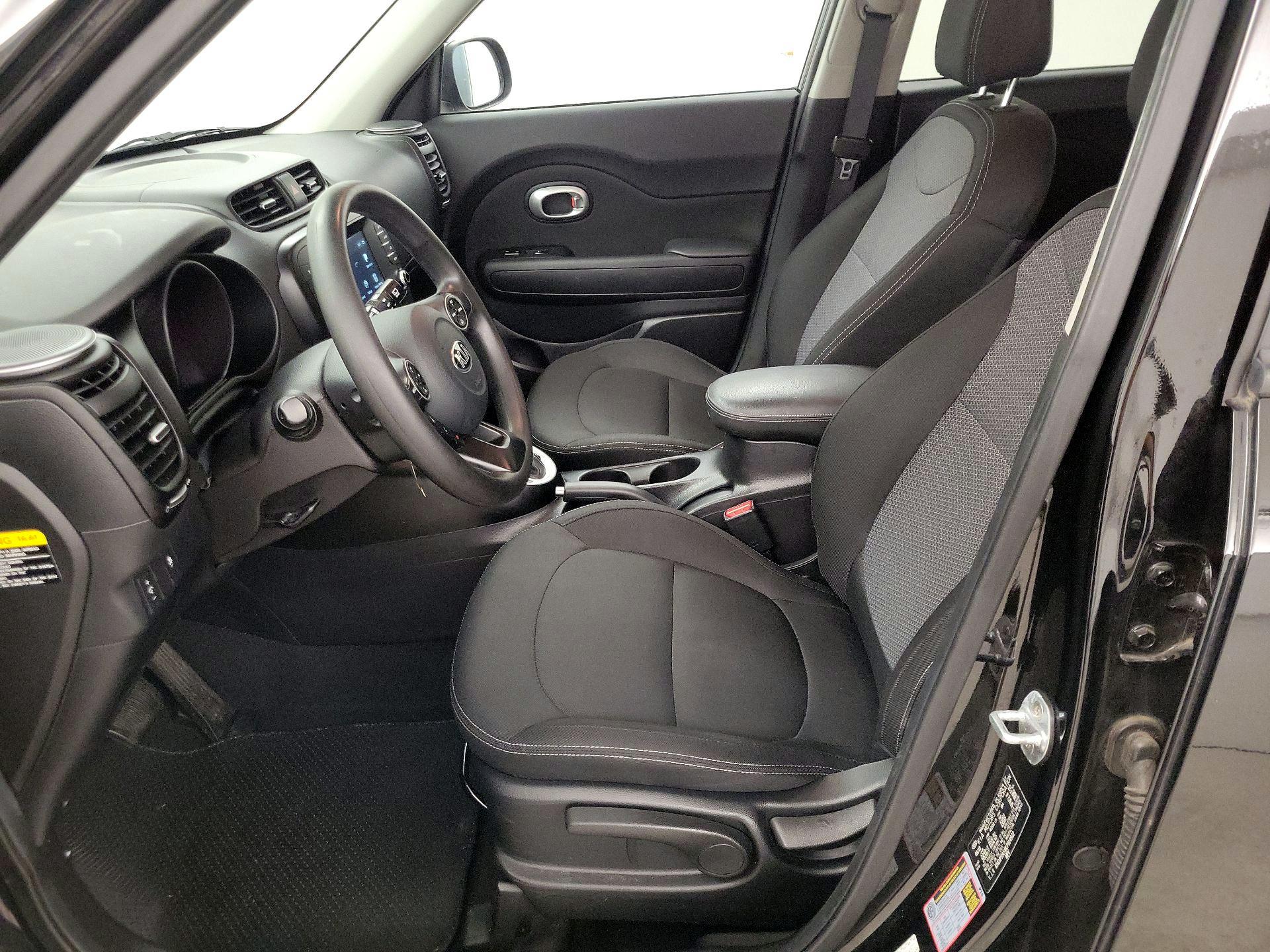 Thumbnail: 2019 Kia Soul - 11