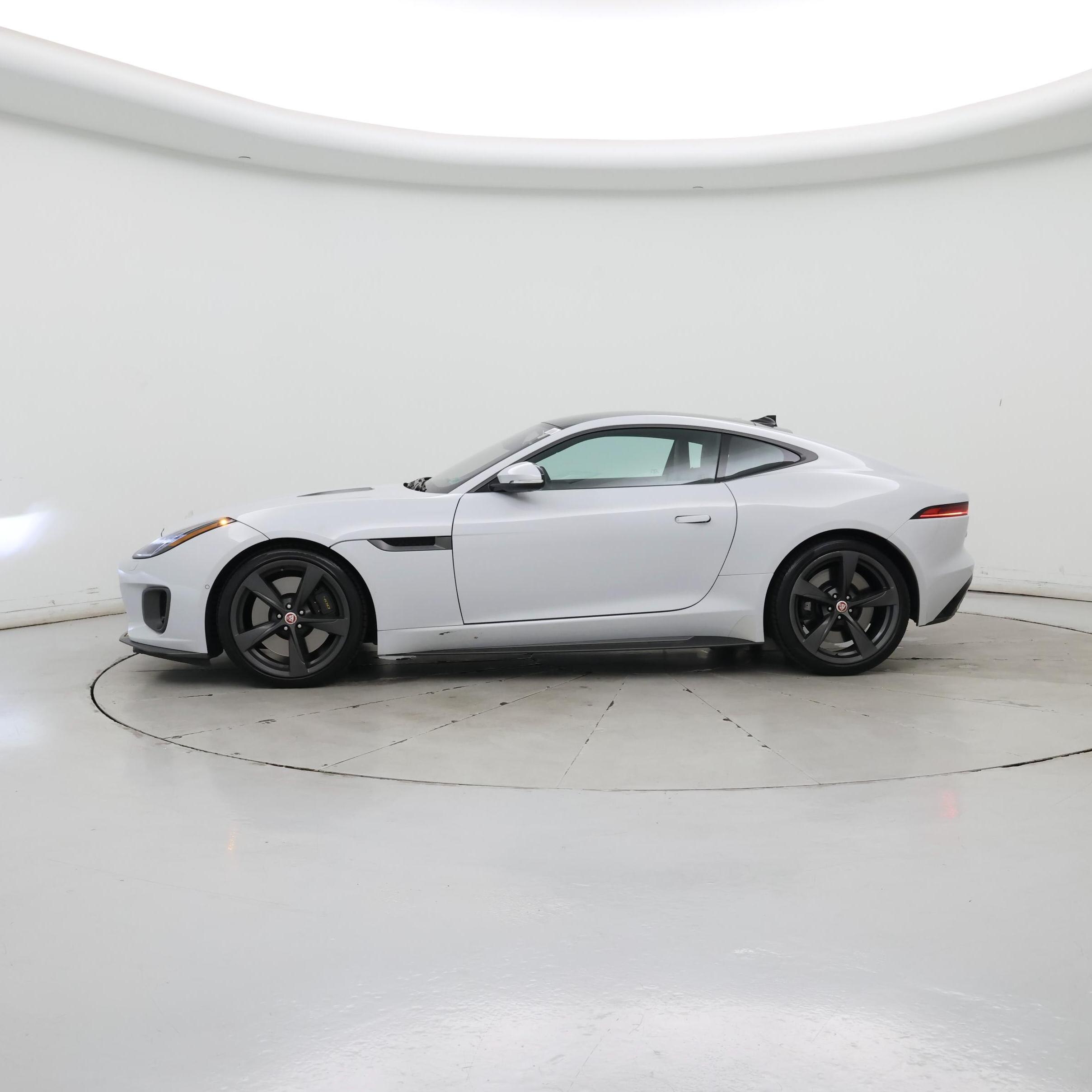 Thumbnail: 2018 Jaguar F-Type - 3