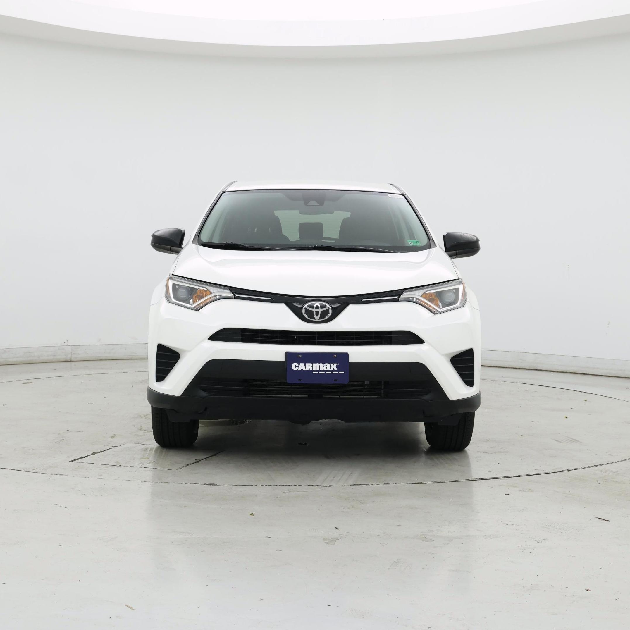 Thumbnail: 2018 Toyota RAV4 - 5