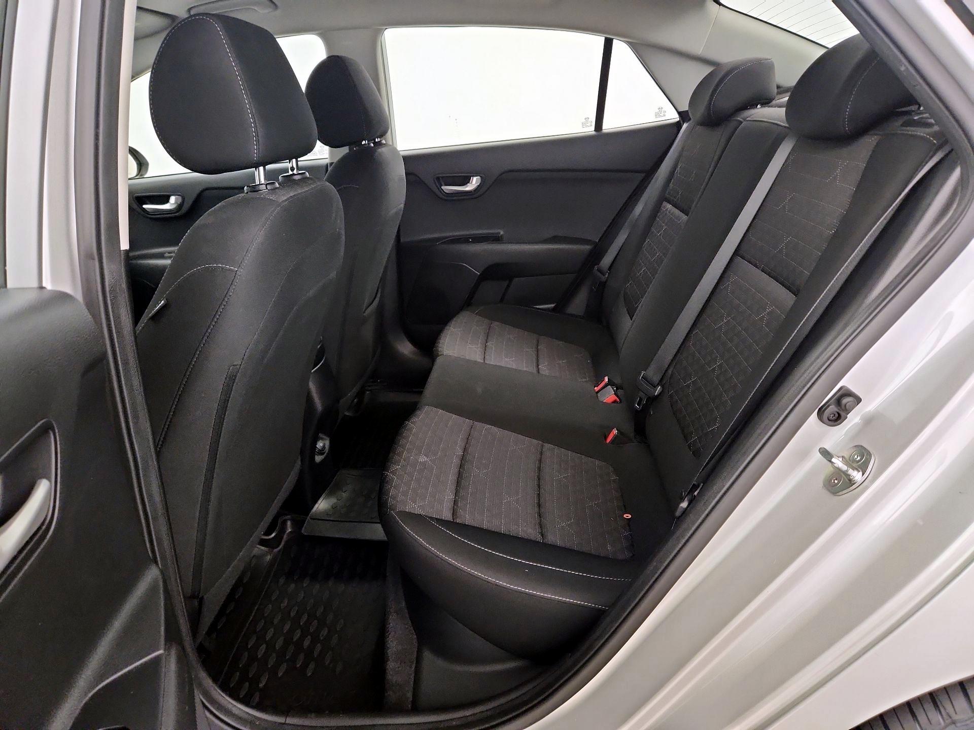 Thumbnail: 2019 Kia Rio - 19