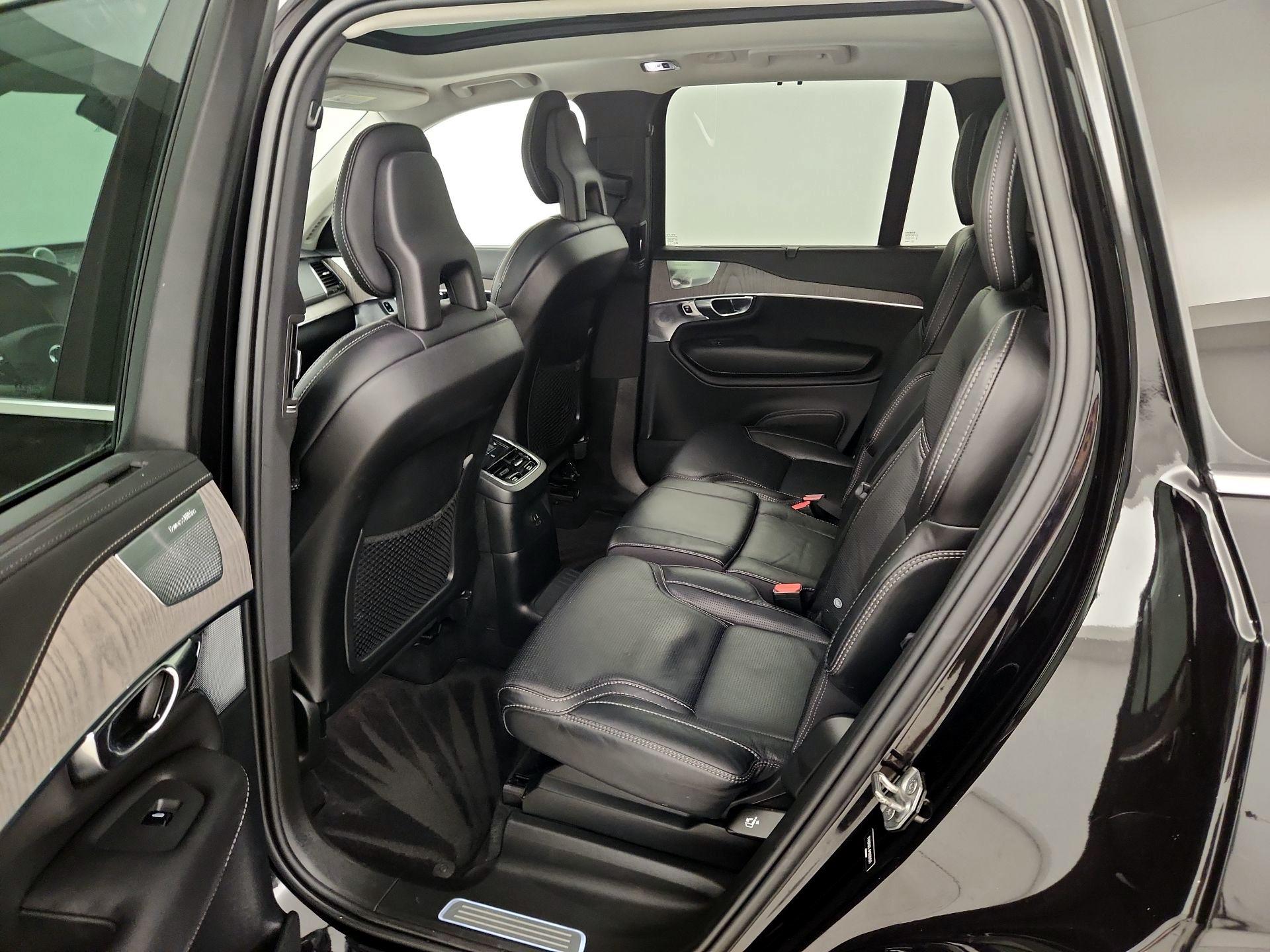 Thumbnail: 2021 Volvo XC90 - 20