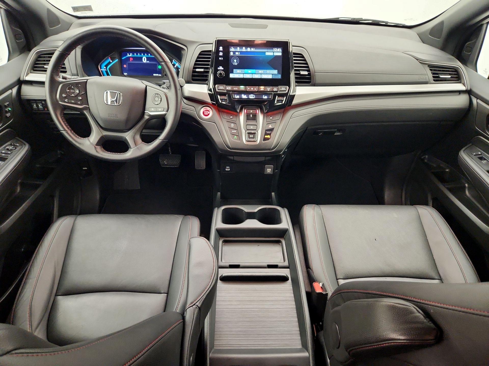 Thumbnail: 2023 Honda Odyssey - 9