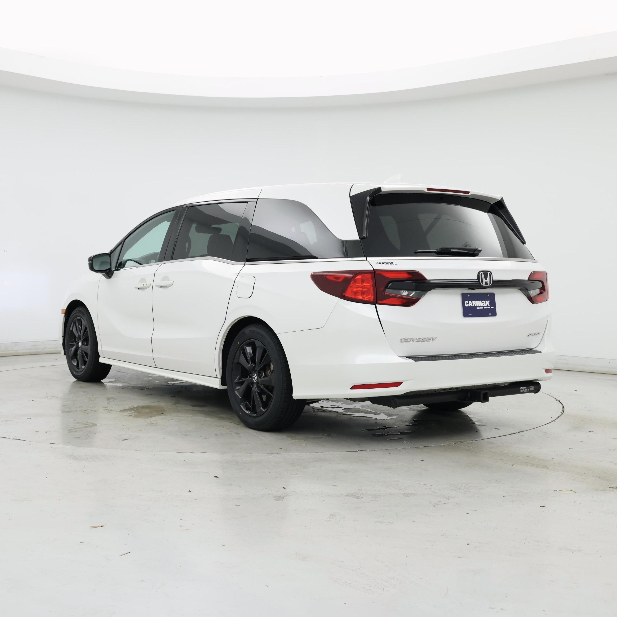 Thumbnail: 2023 Honda Odyssey - 2