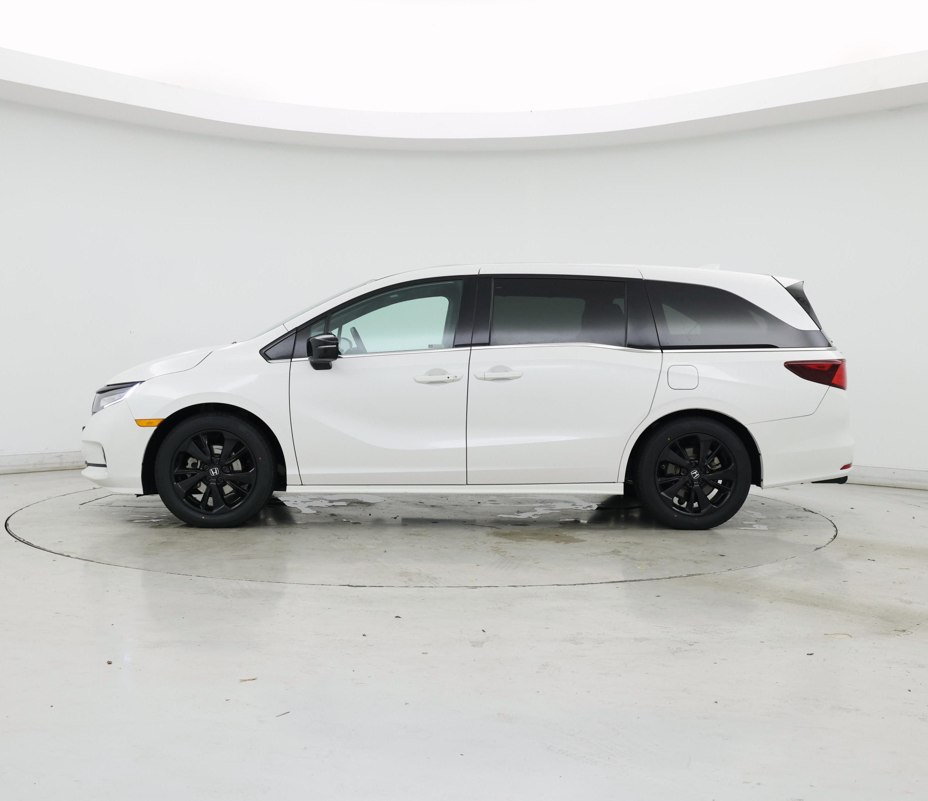 Thumbnail: 2023 Honda Odyssey - 3