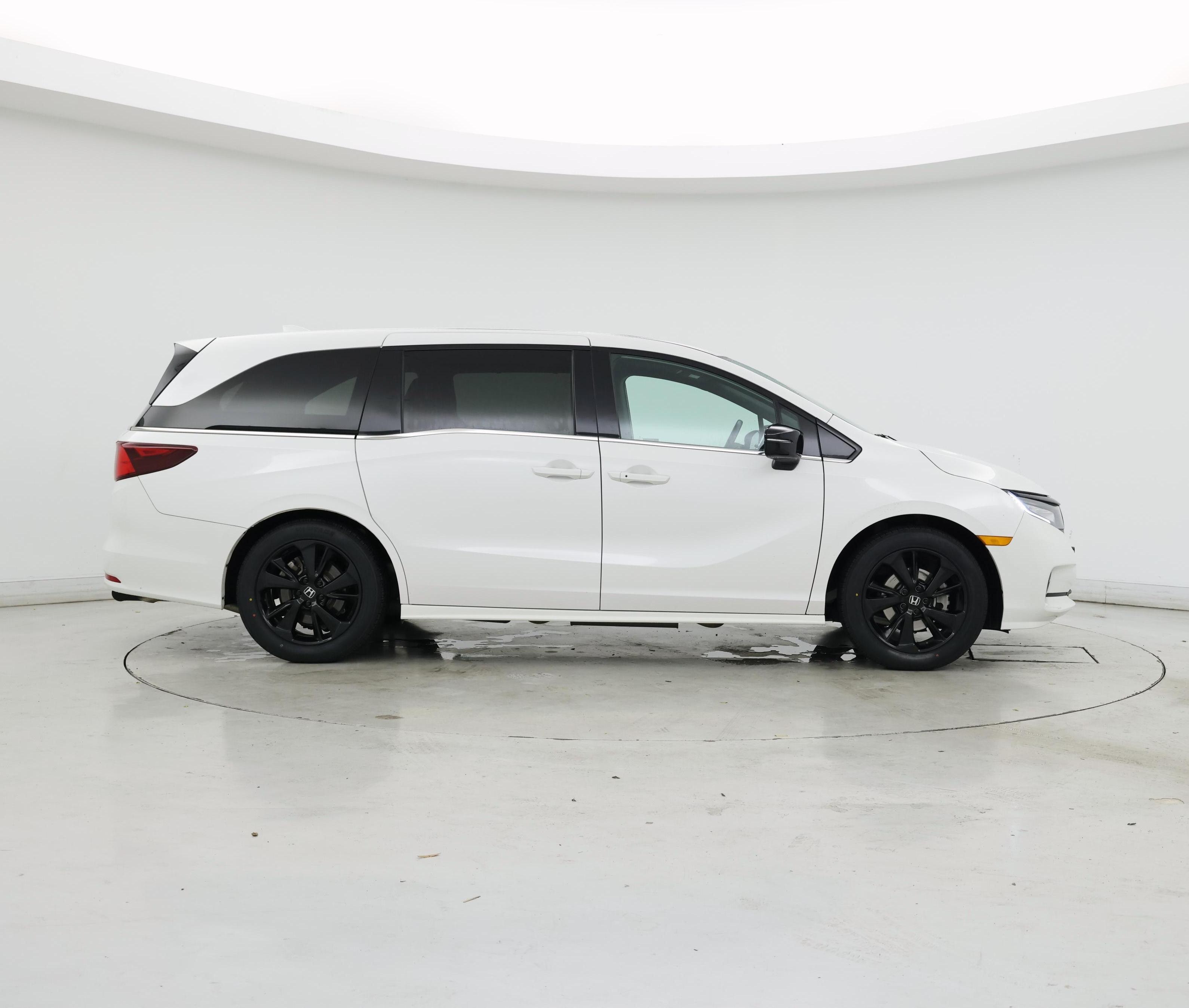 Thumbnail: 2023 Honda Odyssey - 7