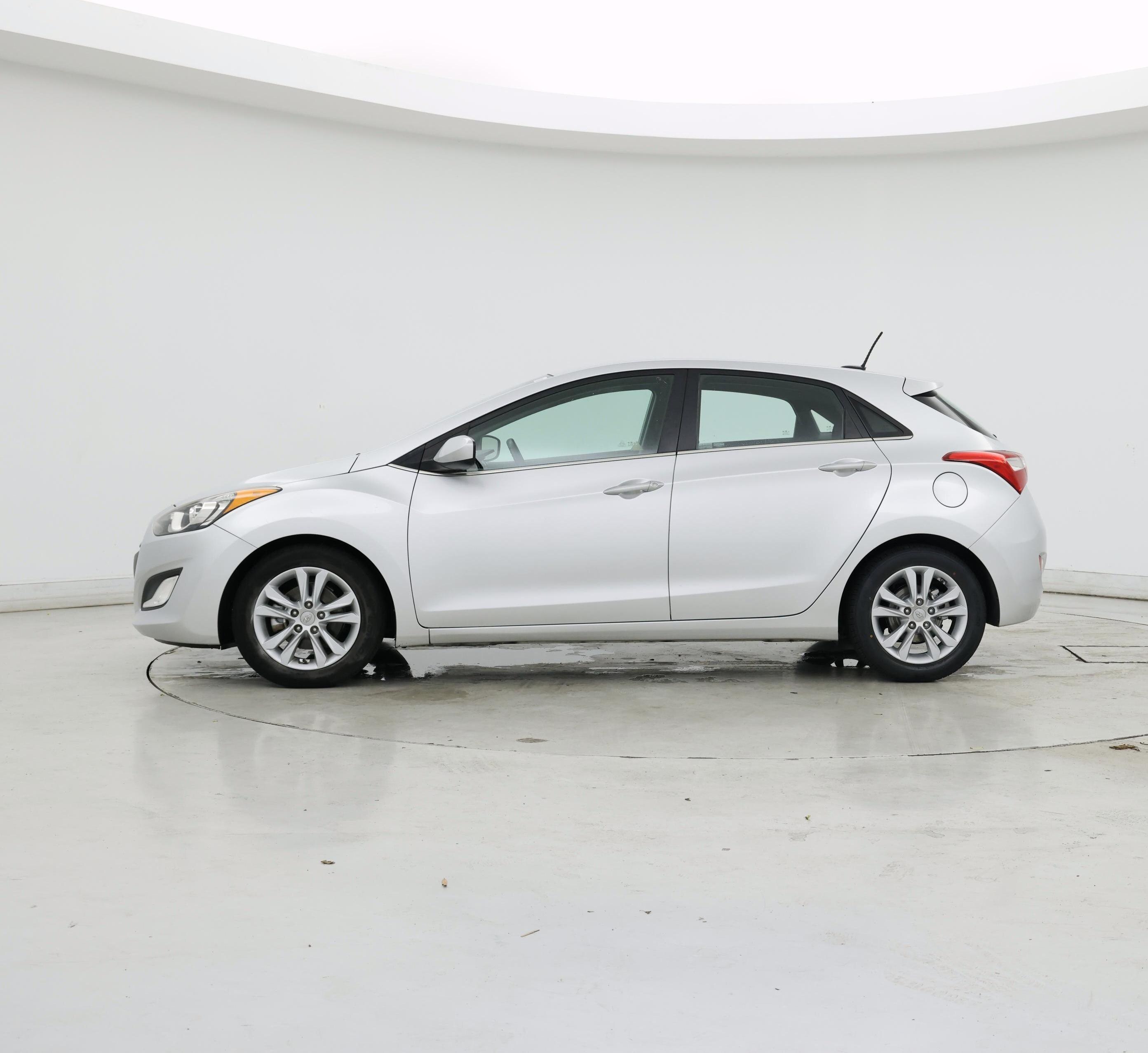 Thumbnail: 2015 Hyundai Elantra - 3