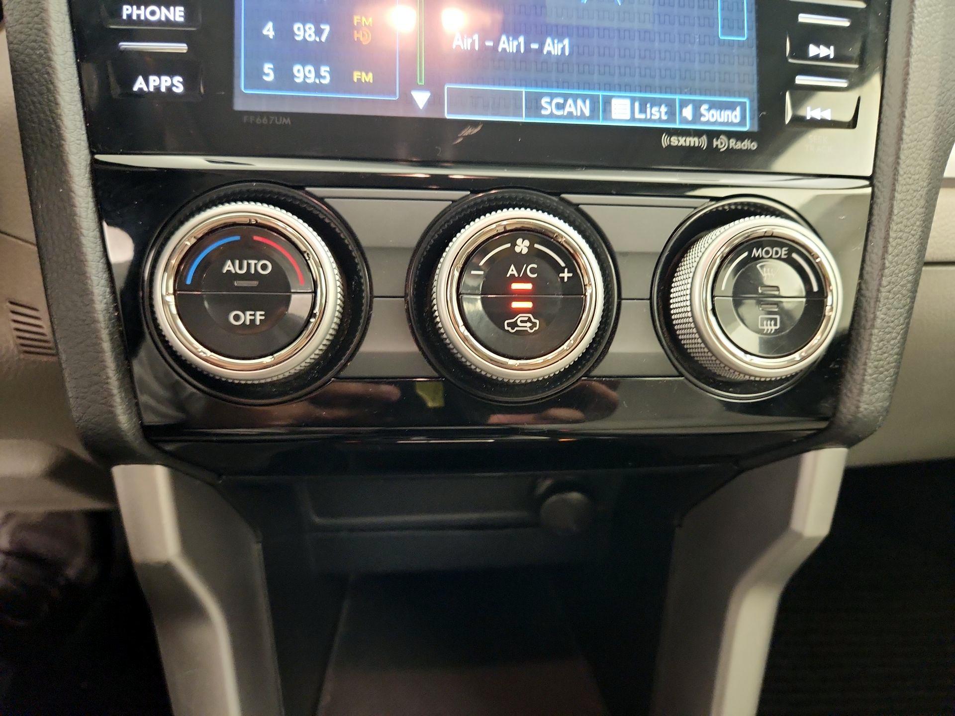 Thumbnail: 2016 Subaru Forester - 16
