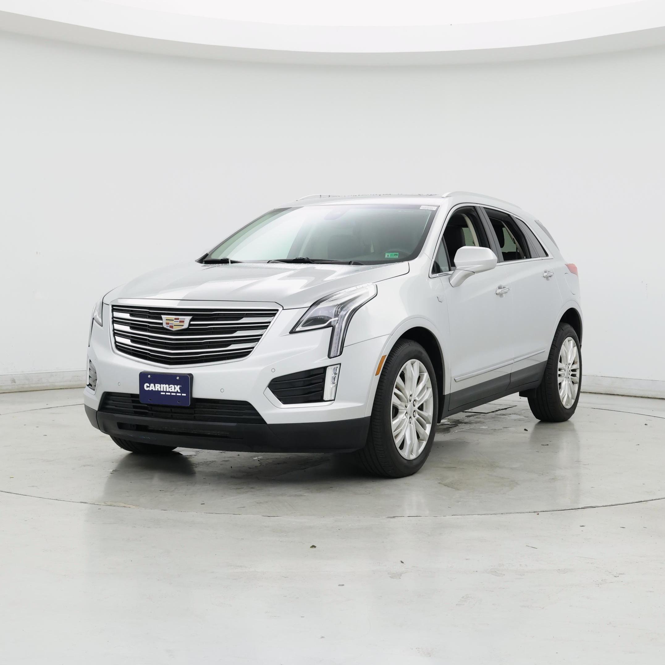 Thumbnail: 2019 Cadillac XT5 - 4
