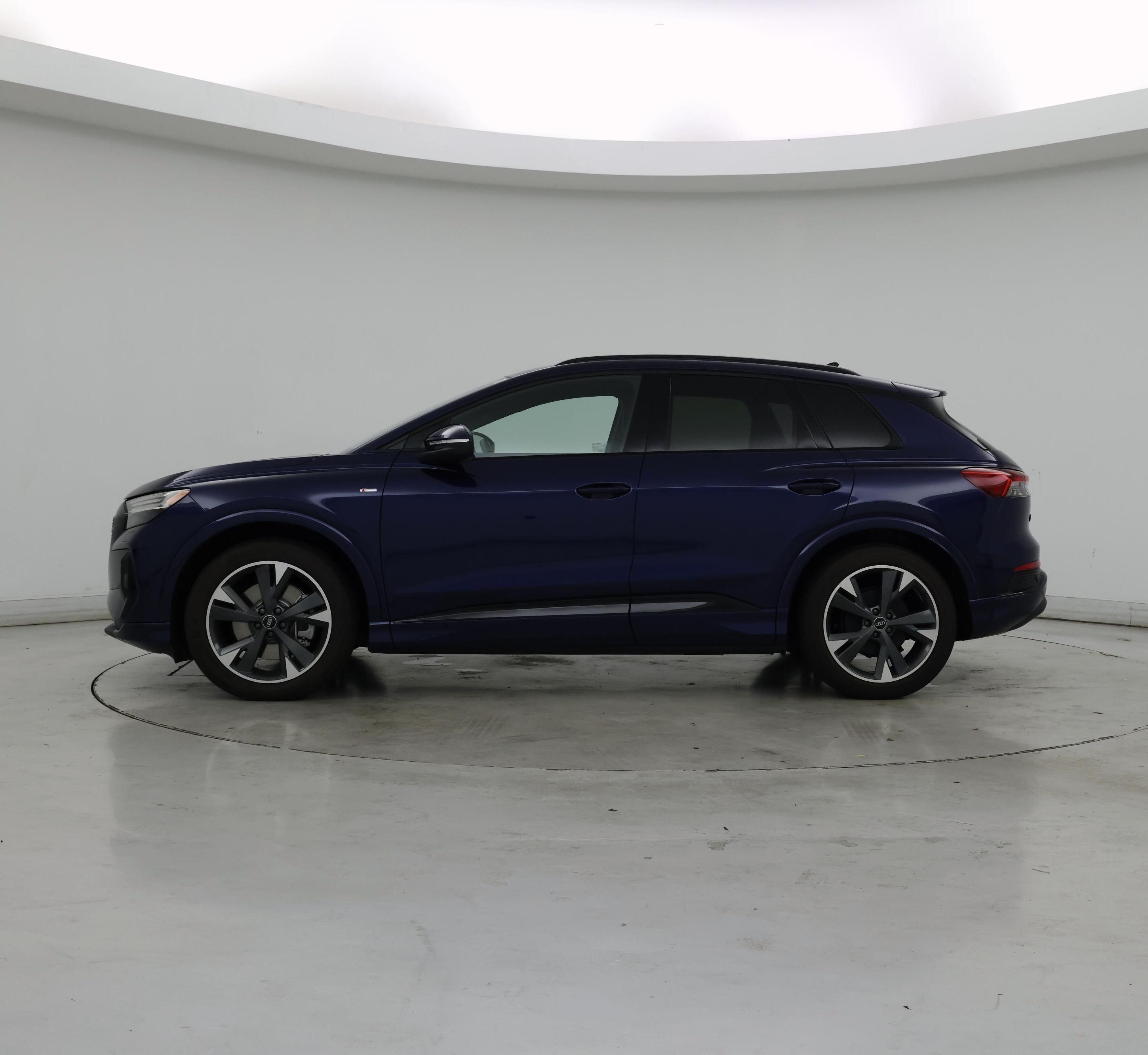 Thumbnail: 2025 Audi Q4 e-tron - 3