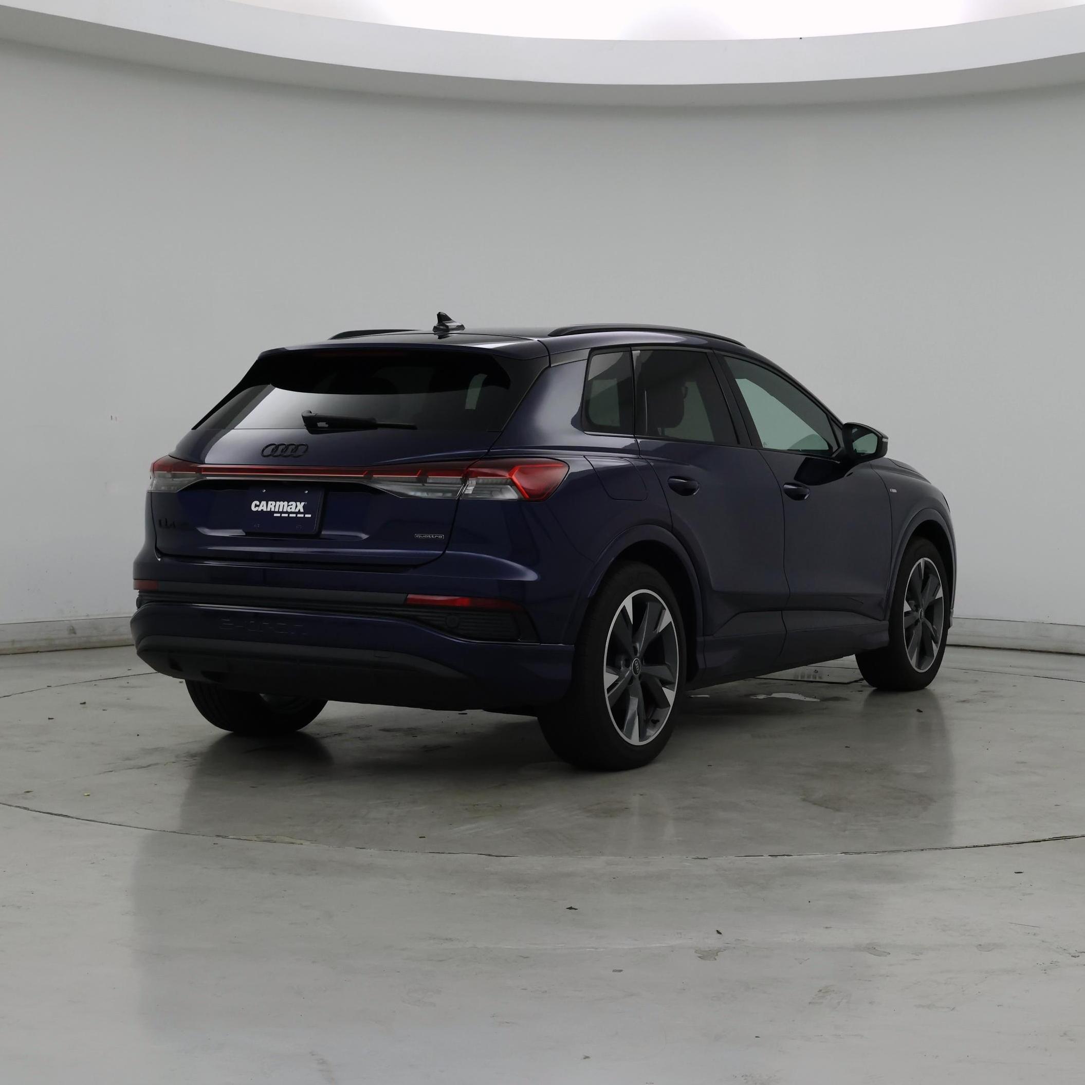 Thumbnail: 2025 Audi Q4 e-tron - 8