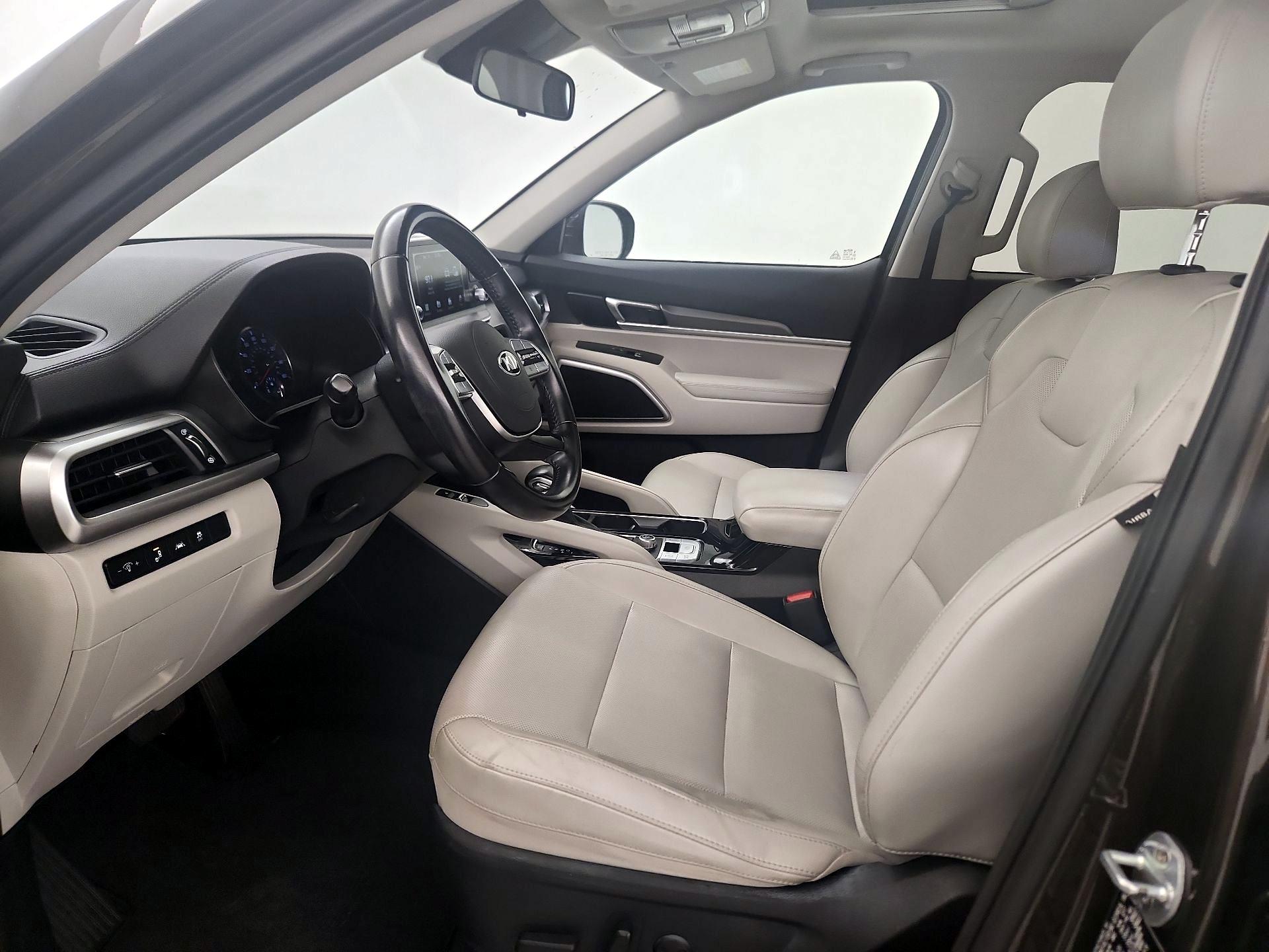 Thumbnail: 2020 Kia Telluride - 11