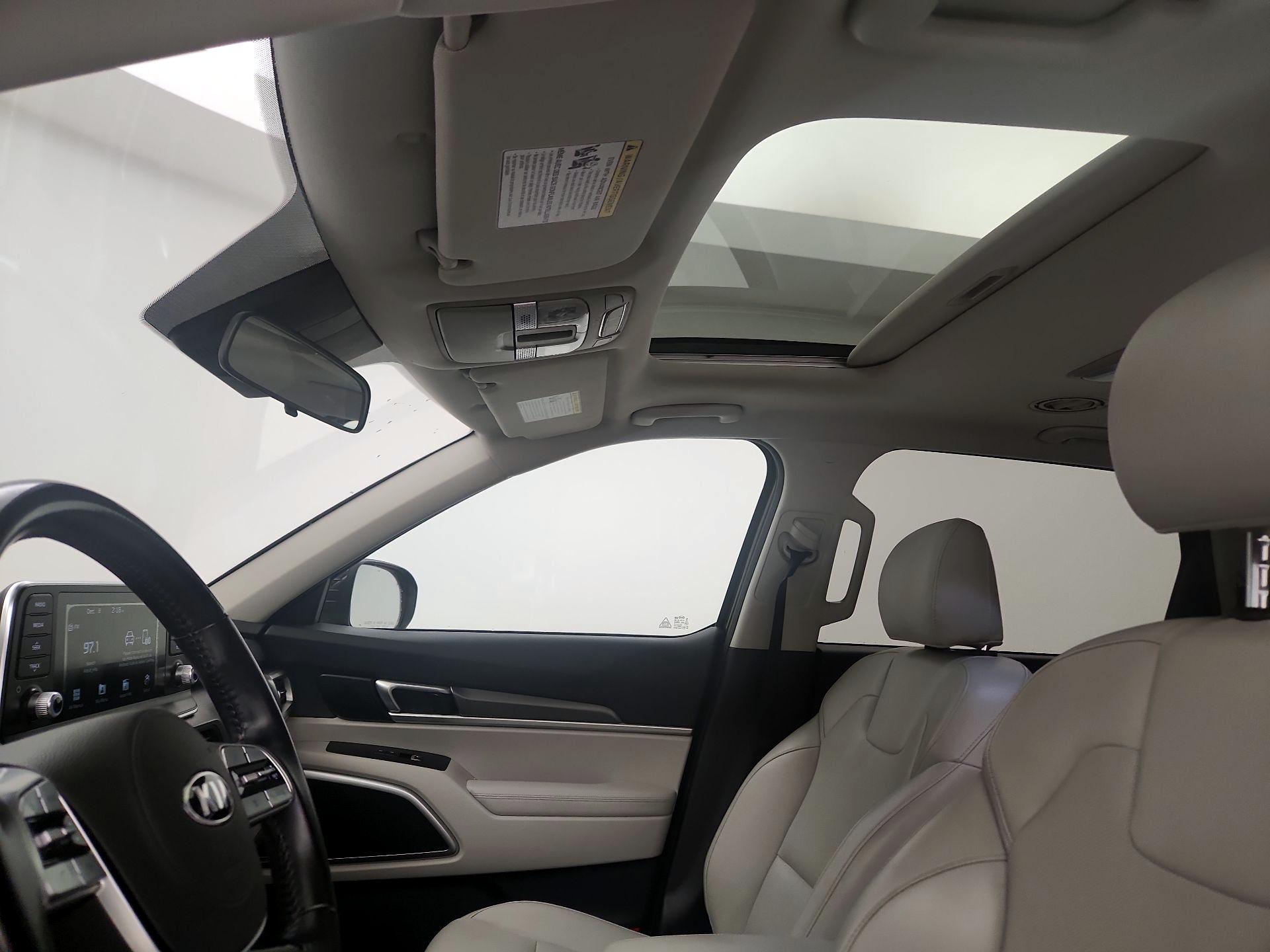 Thumbnail: 2020 Kia Telluride - 19