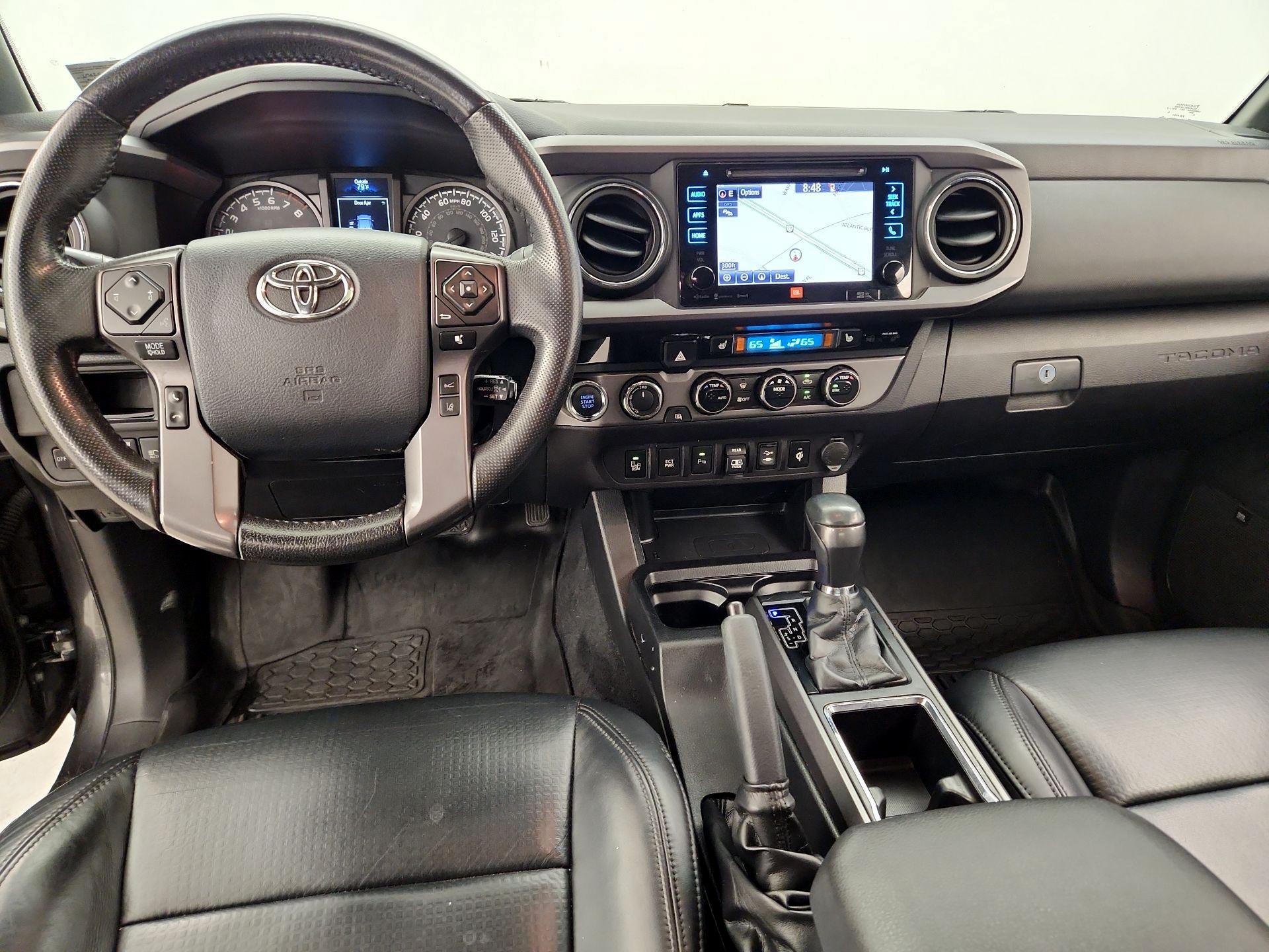 Thumbnail: 2018 Toyota Tacoma - 9