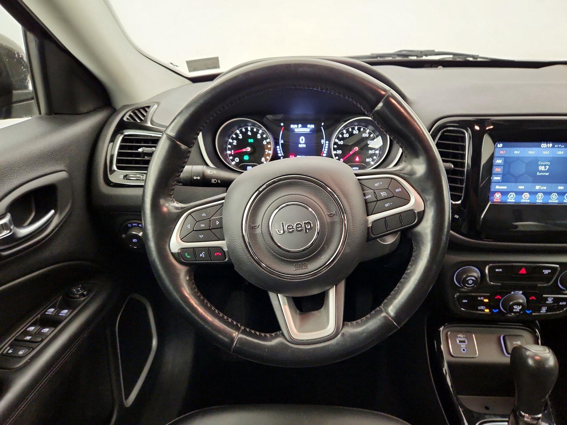 Thumbnail: 2020 Jeep Compass - 10