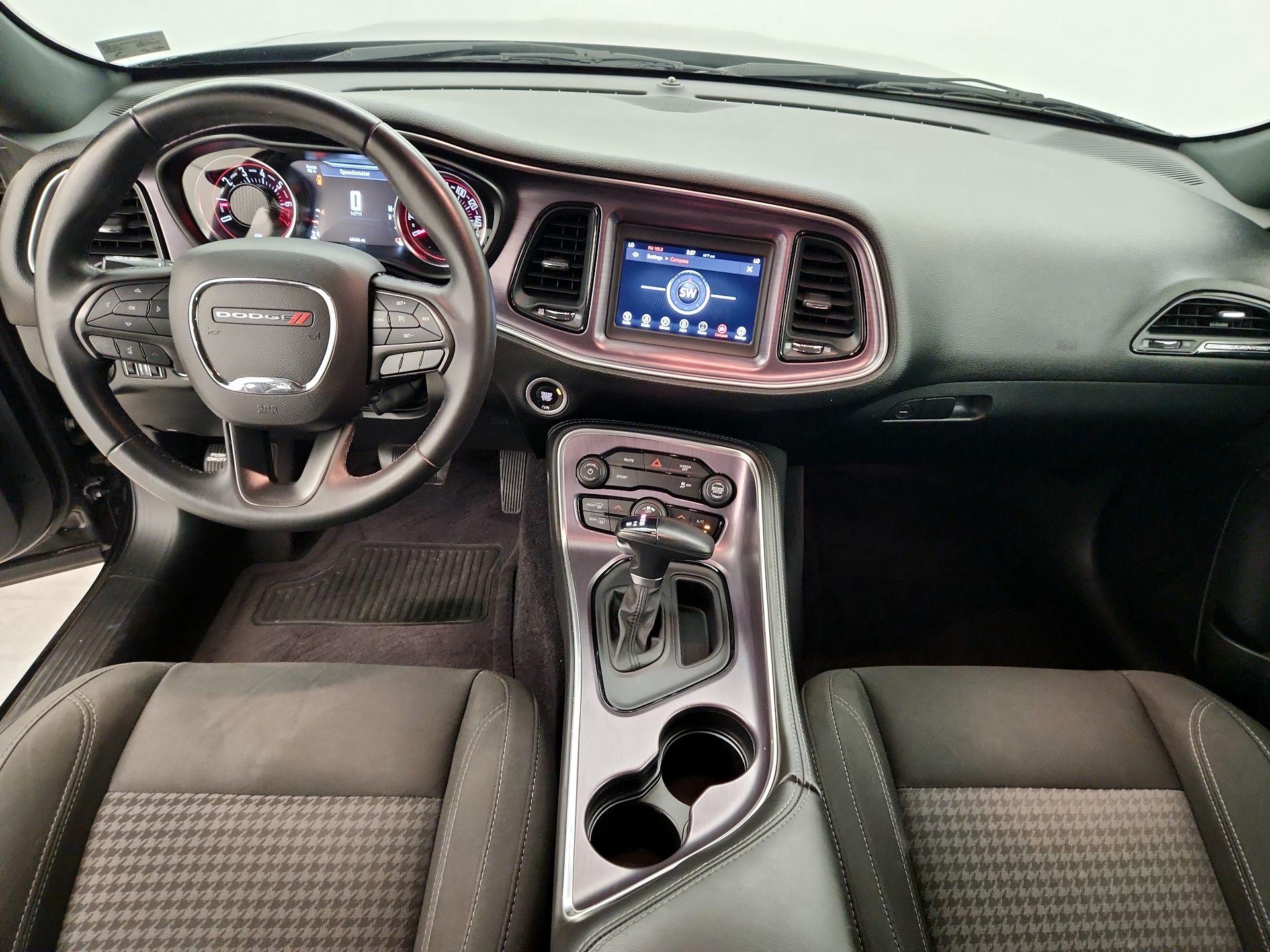 Thumbnail: 2018 Dodge Challenger - 9