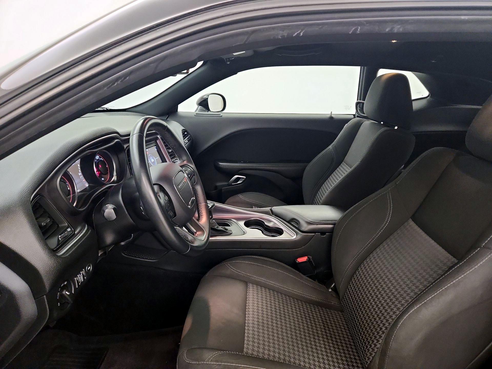 Thumbnail: 2018 Dodge Challenger - 11