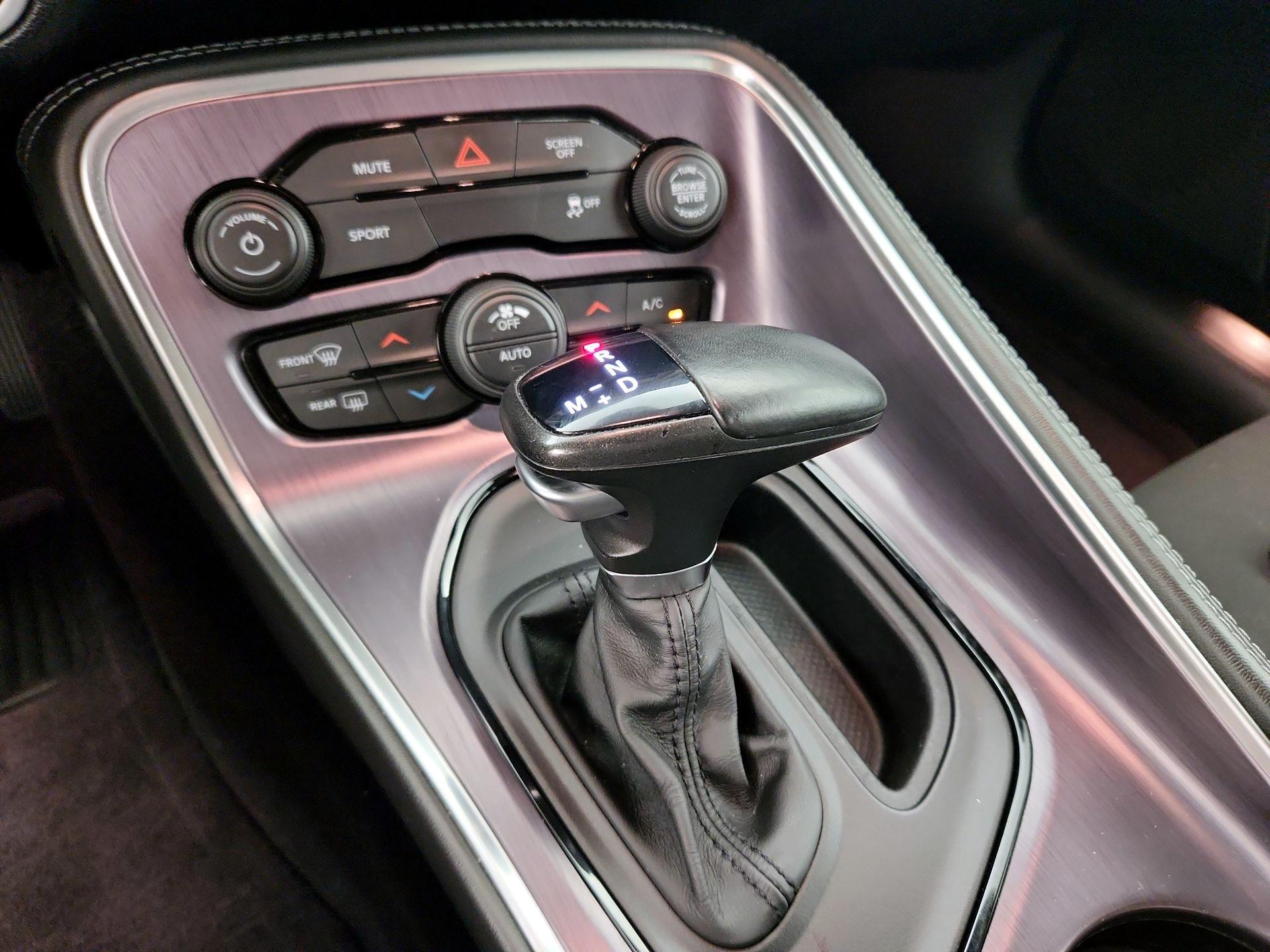 Thumbnail: 2018 Dodge Challenger - 18