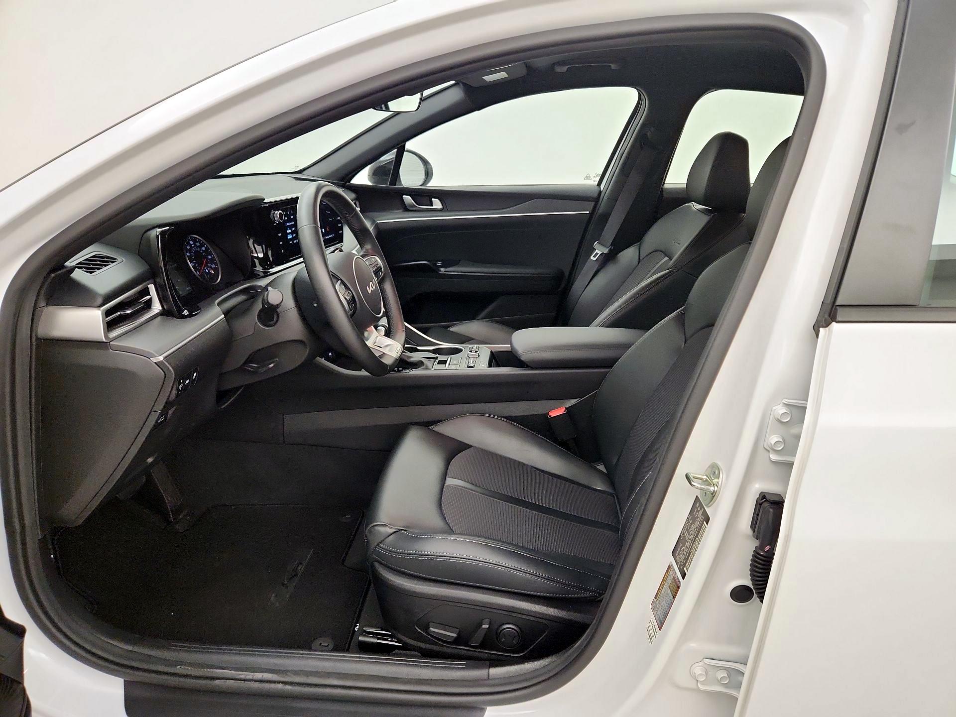 Thumbnail: 2024 Kia K5 - 11