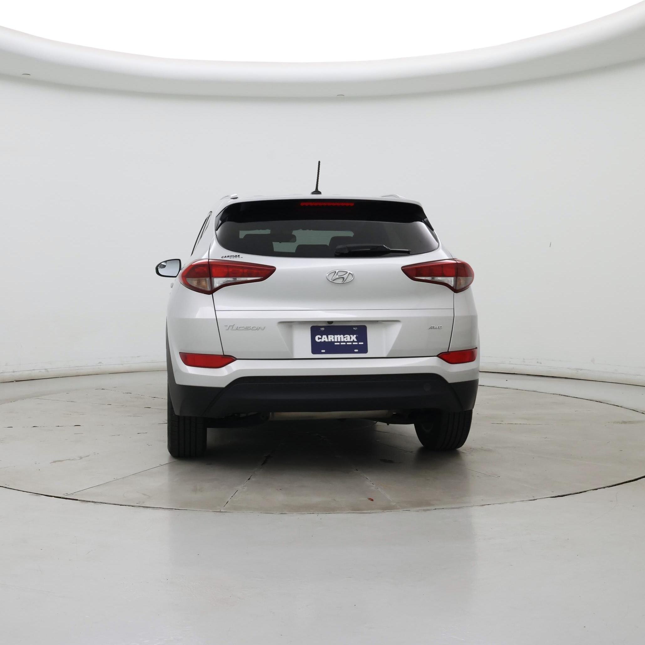 Thumbnail: 2016 Hyundai Tucson - 6